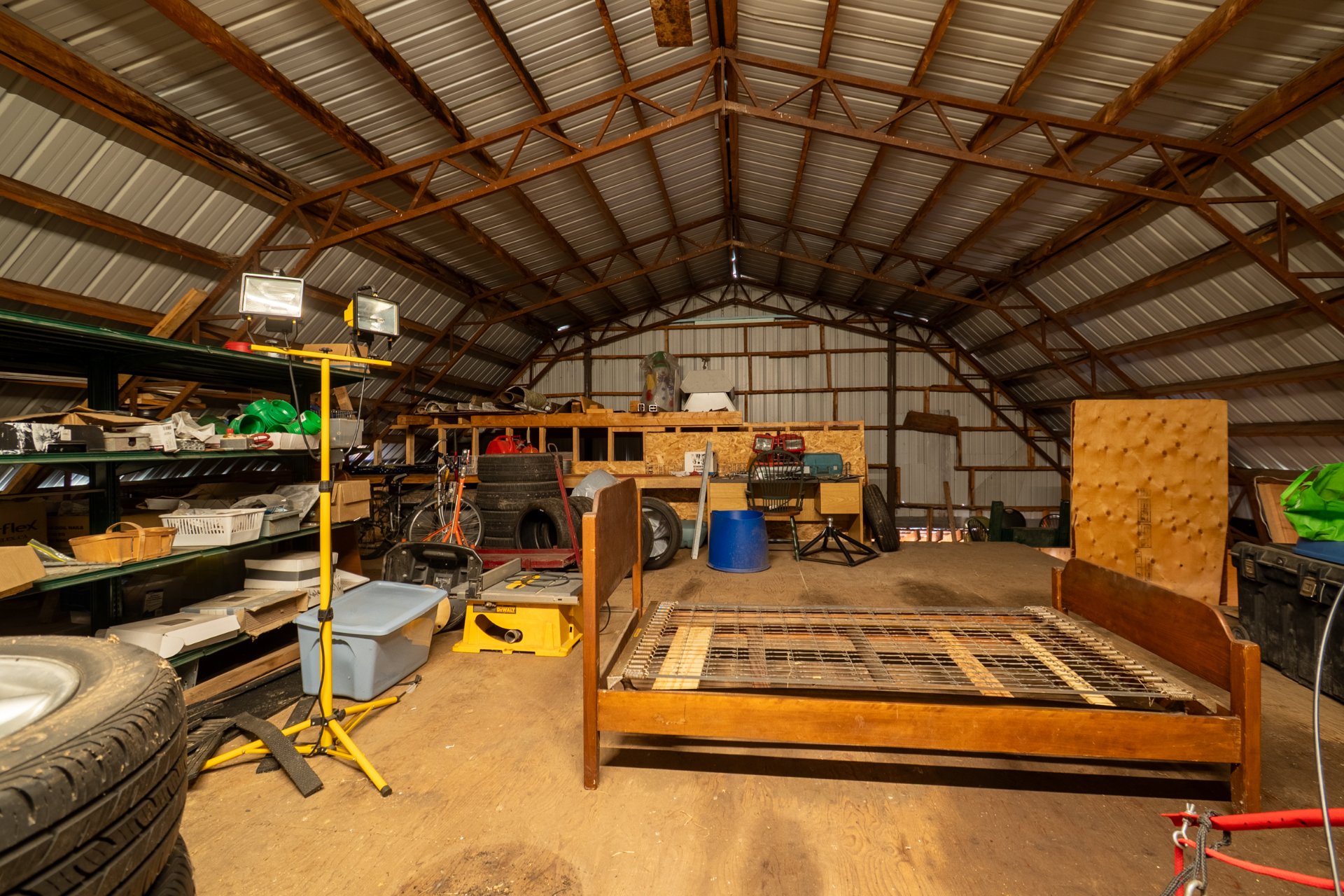 Photo - Garage