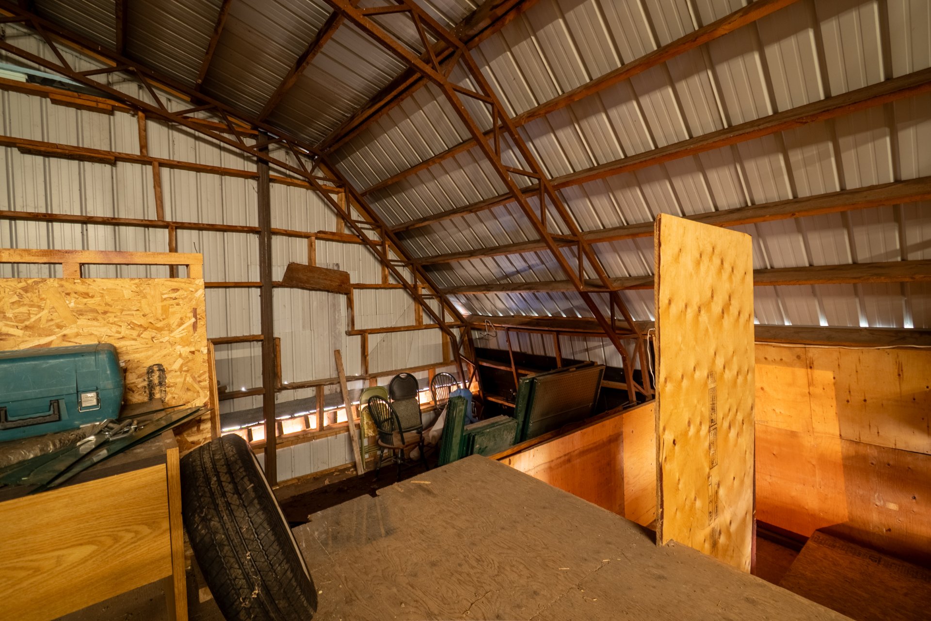 Photo - Garage