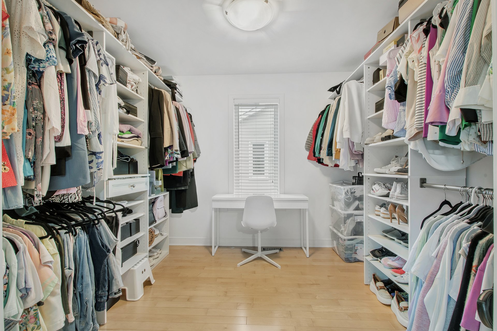 Walk-in closet