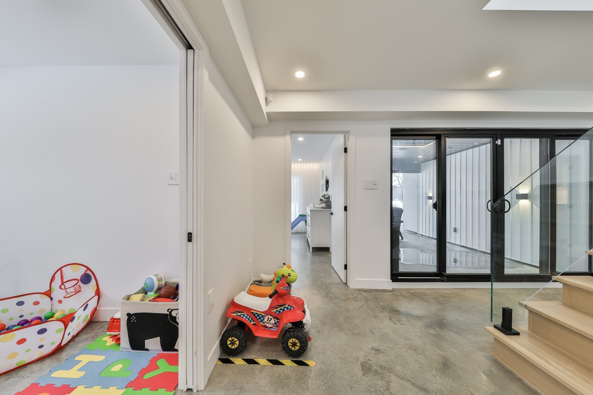 PASAGEWAY