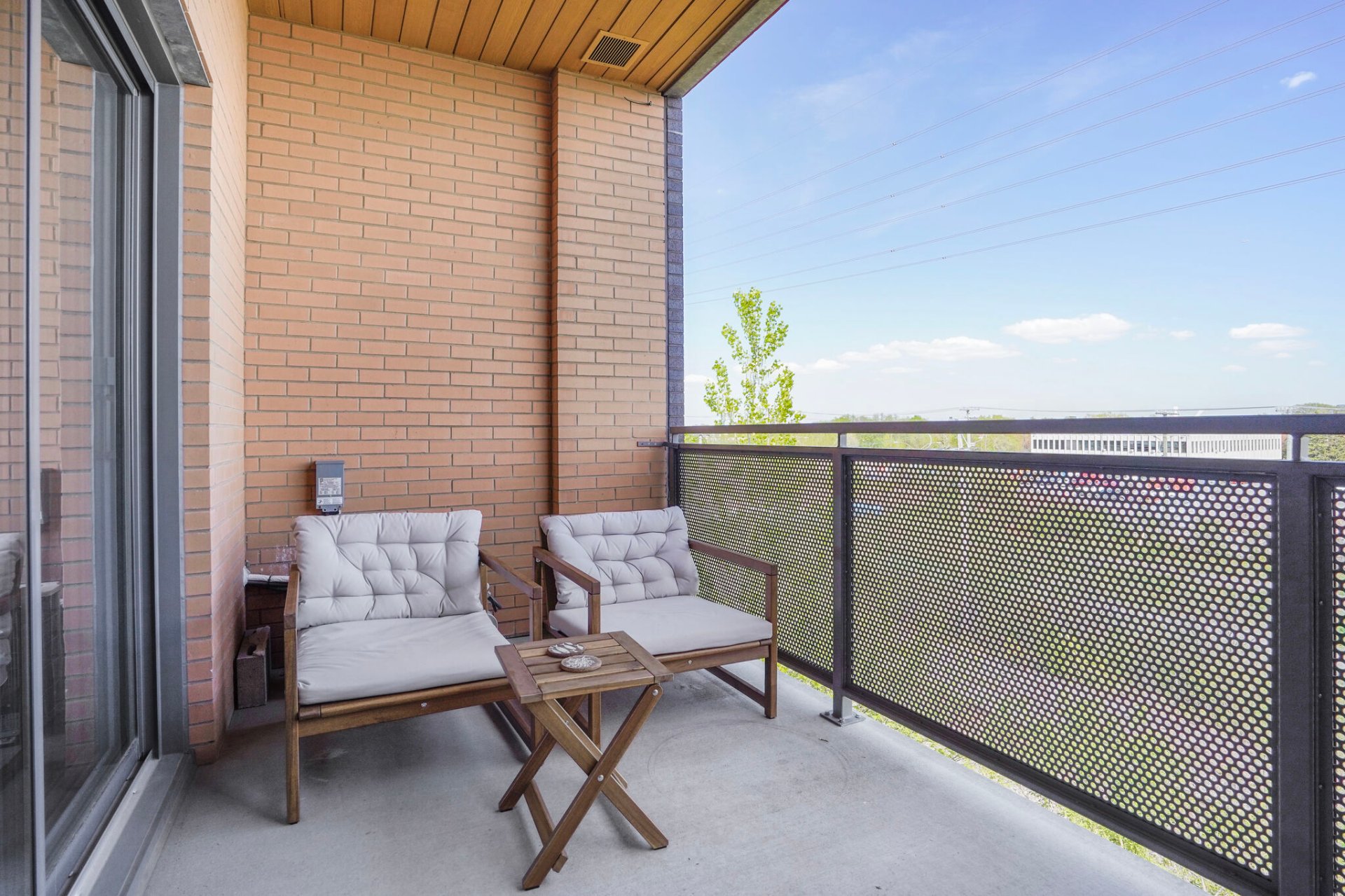 Photo - Balcon