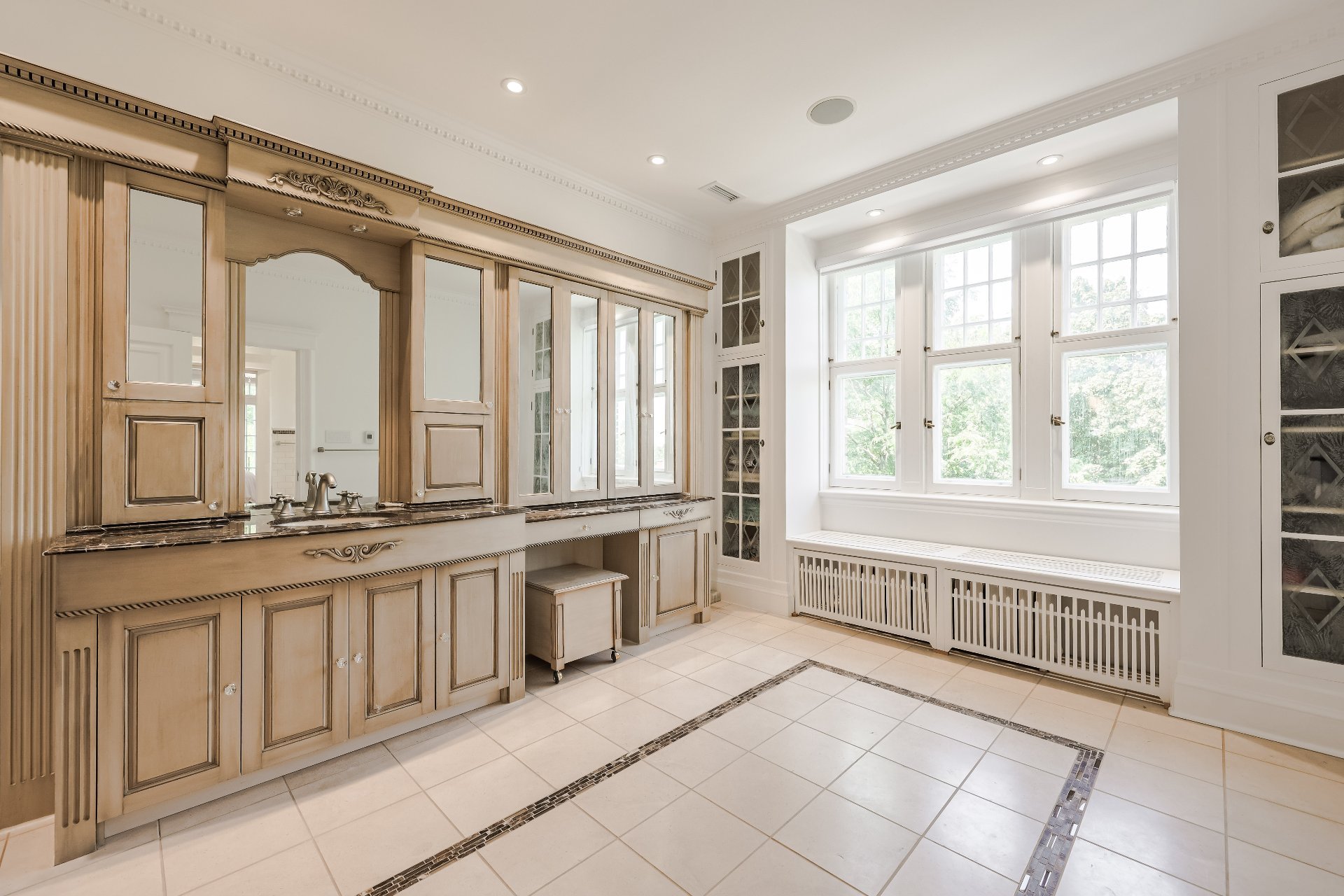 Salle de bains attenante à la CCP