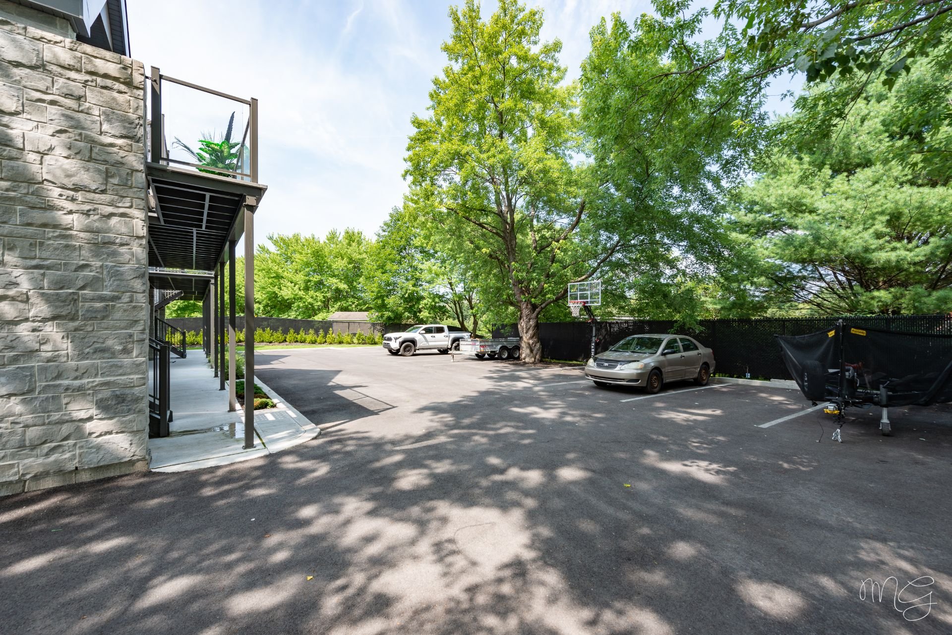 Photo - Stationnement