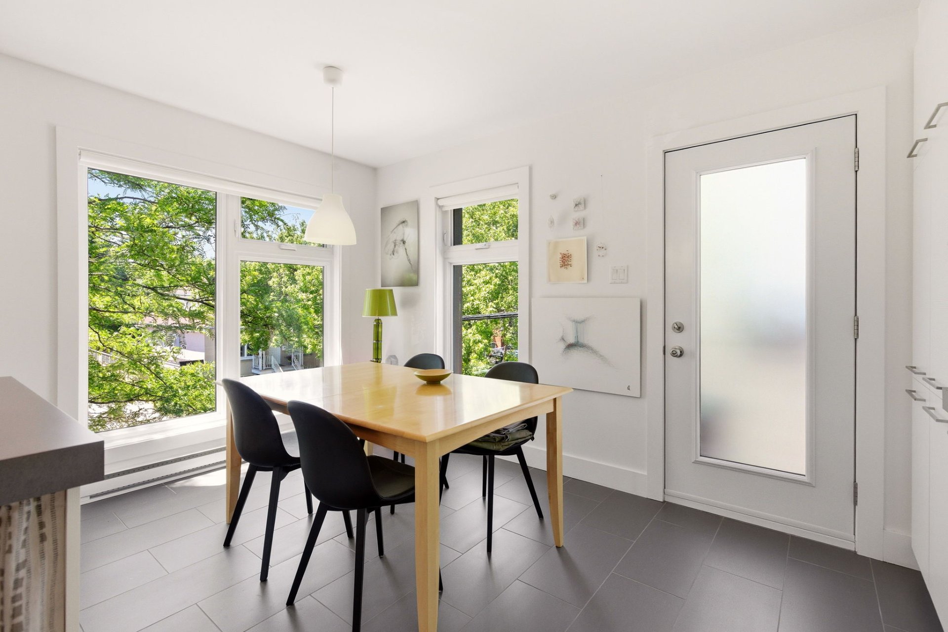 Photo - Salle à manger