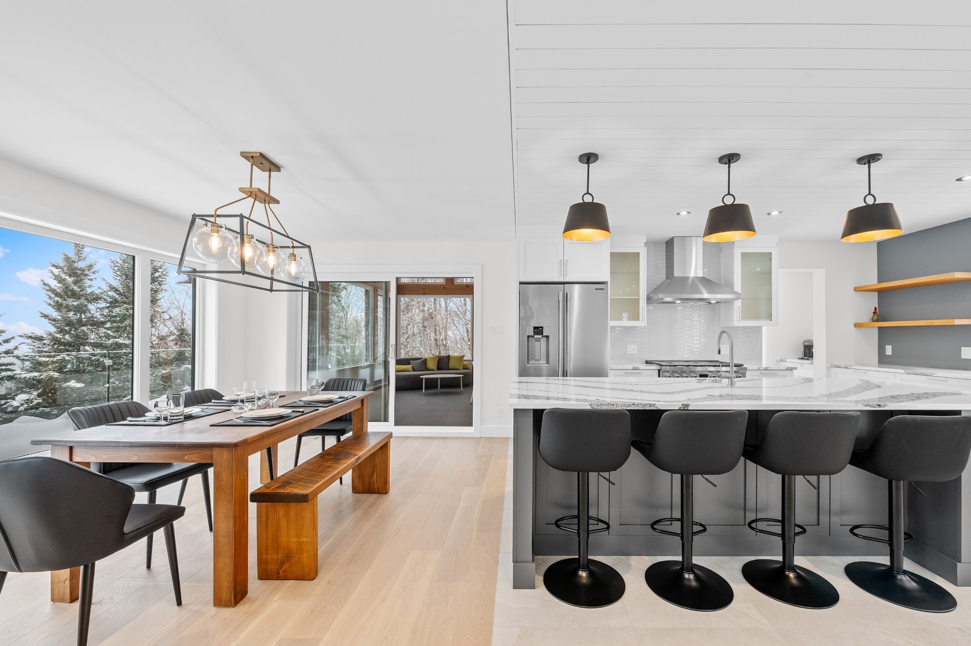 Photo - Kitchen