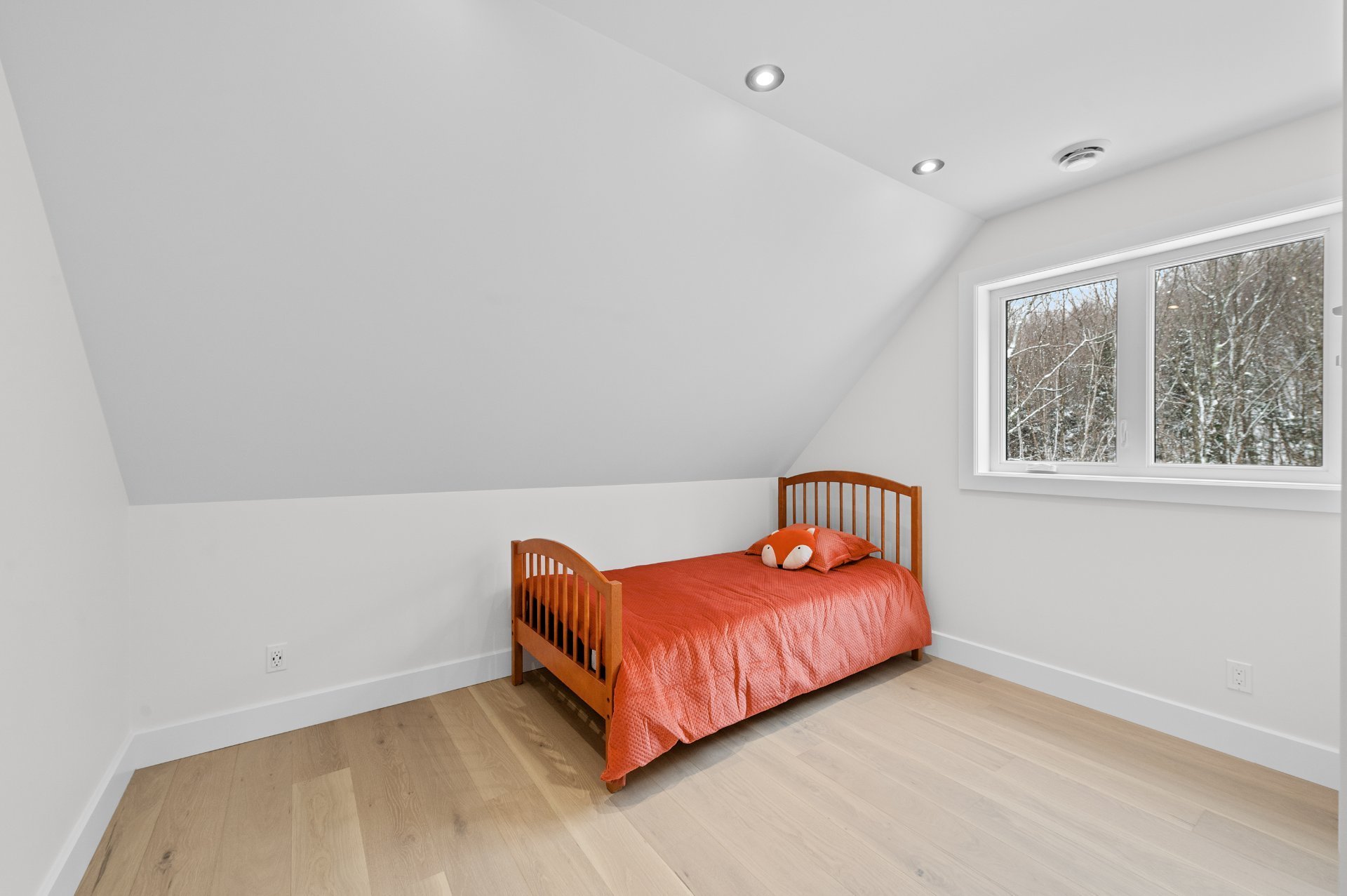 Photo - Bedroom