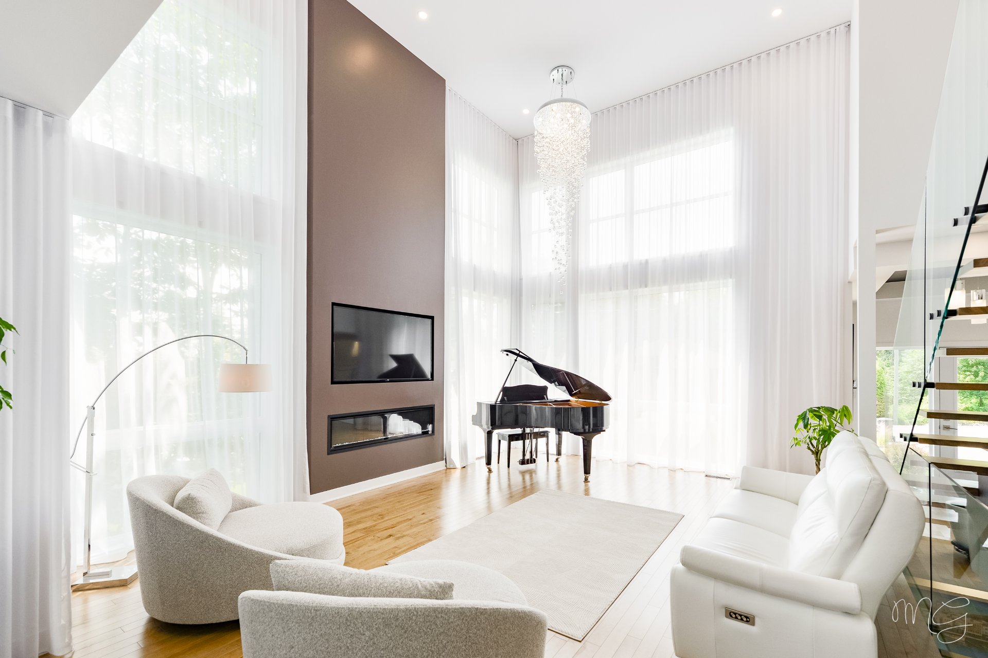 Photo - Salon
