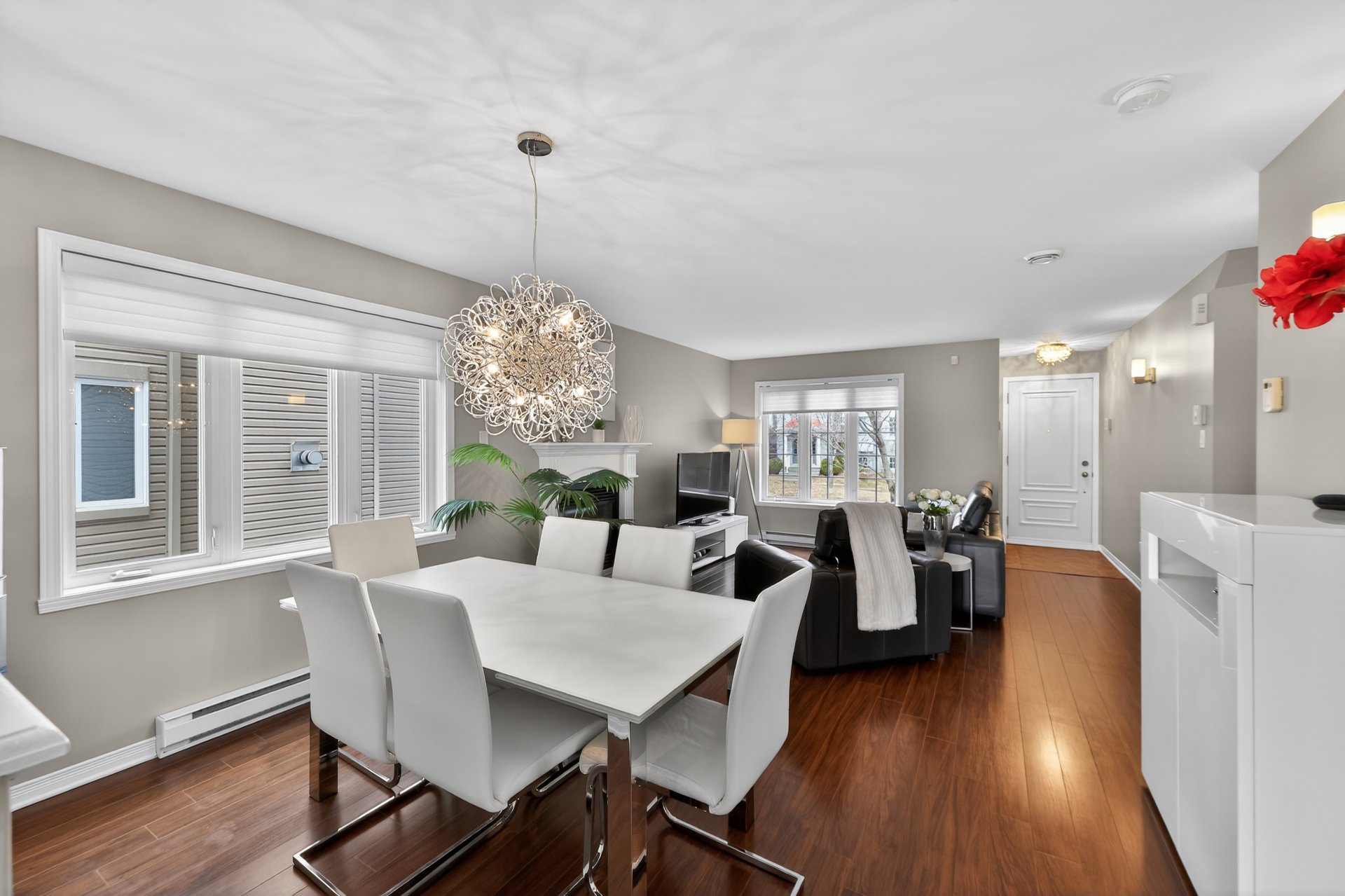 Photo - Overall View