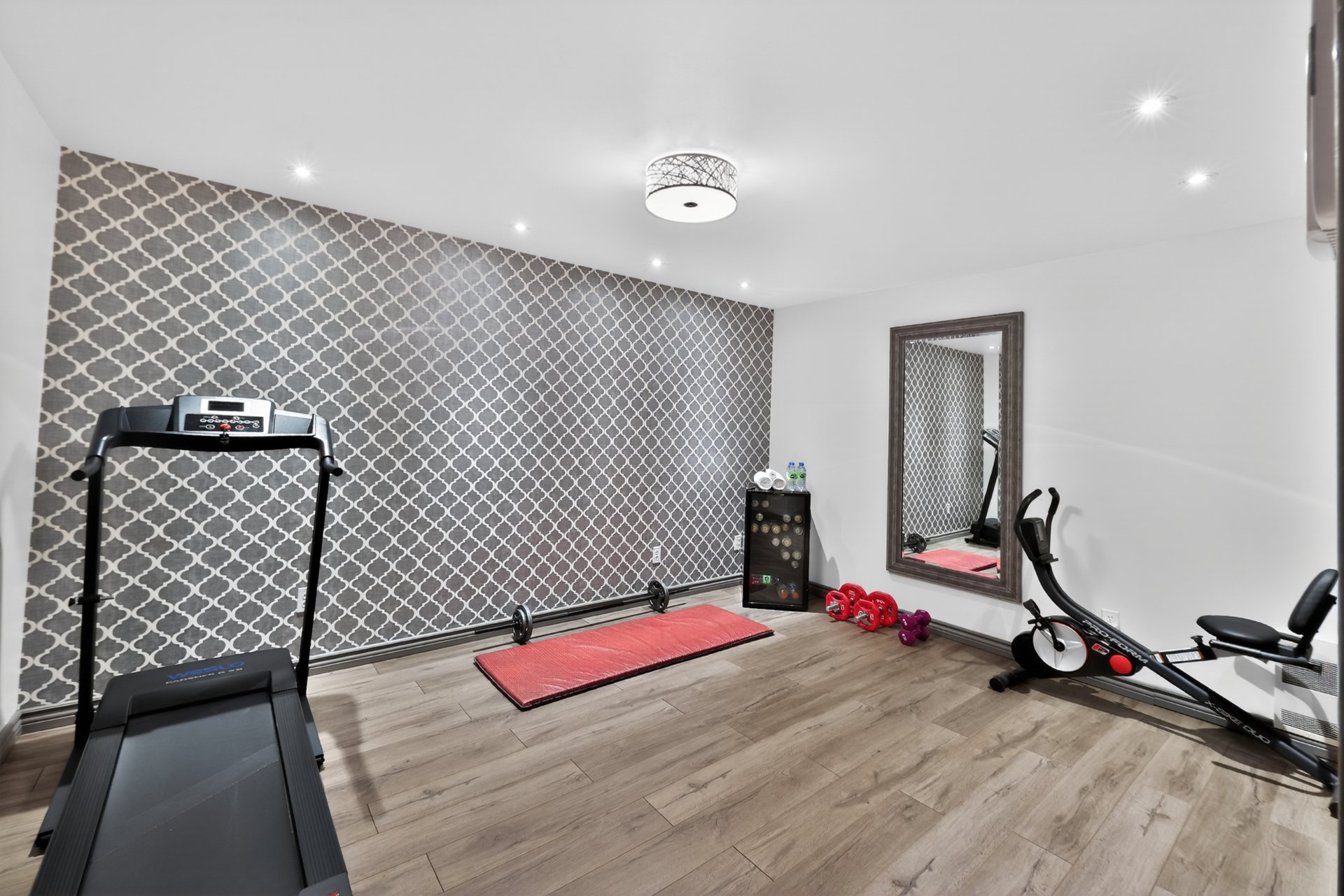 Photo - Exercise room