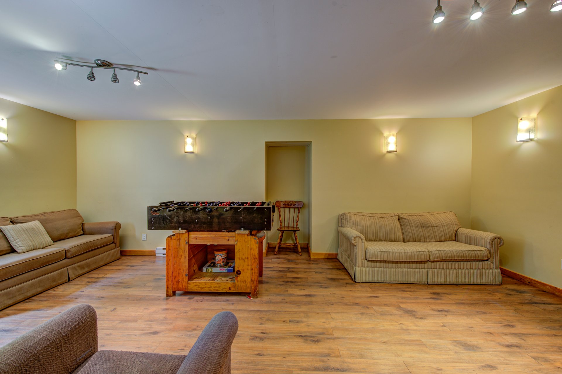 Photo - Family room