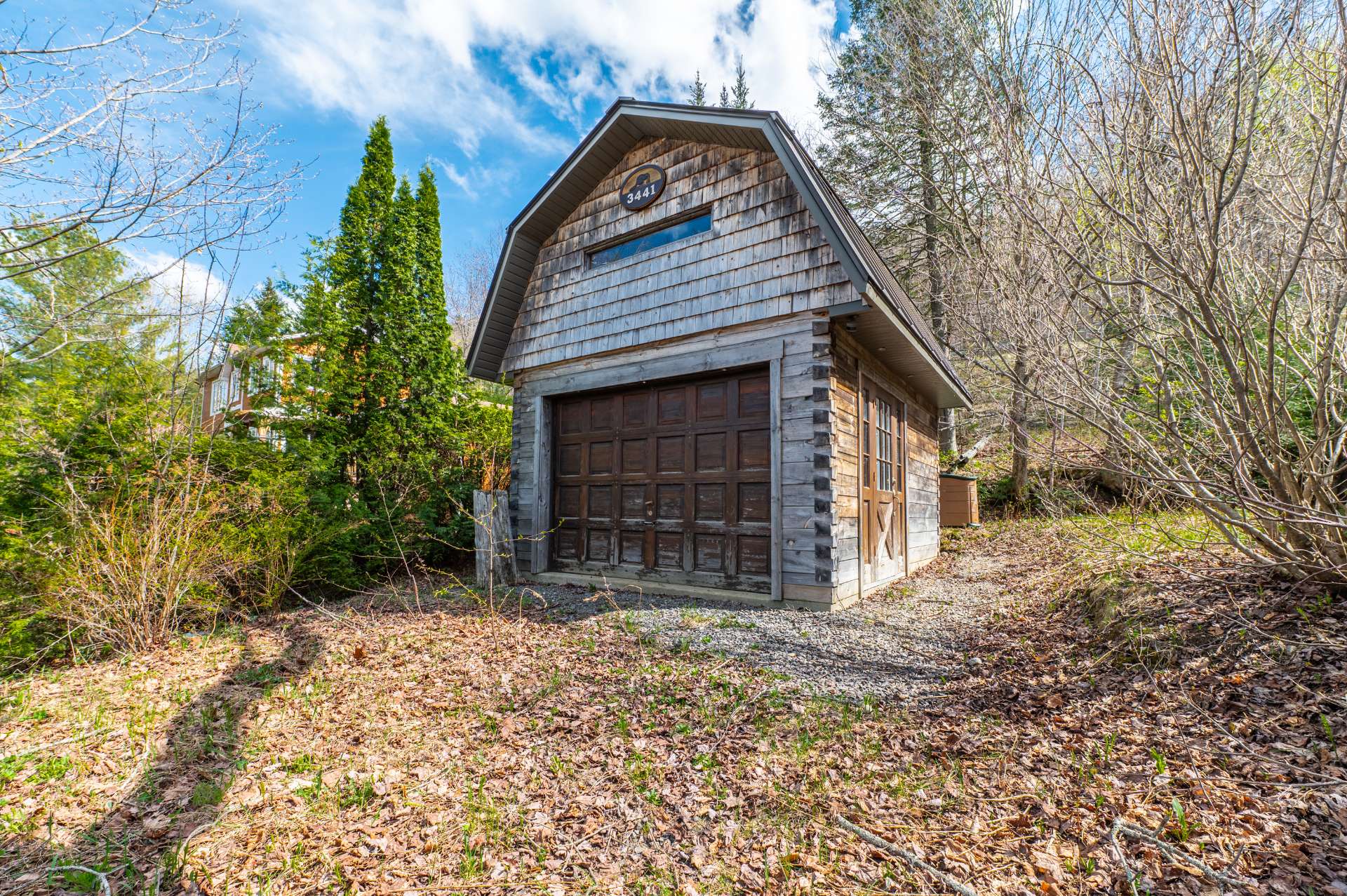 Photo - Garage