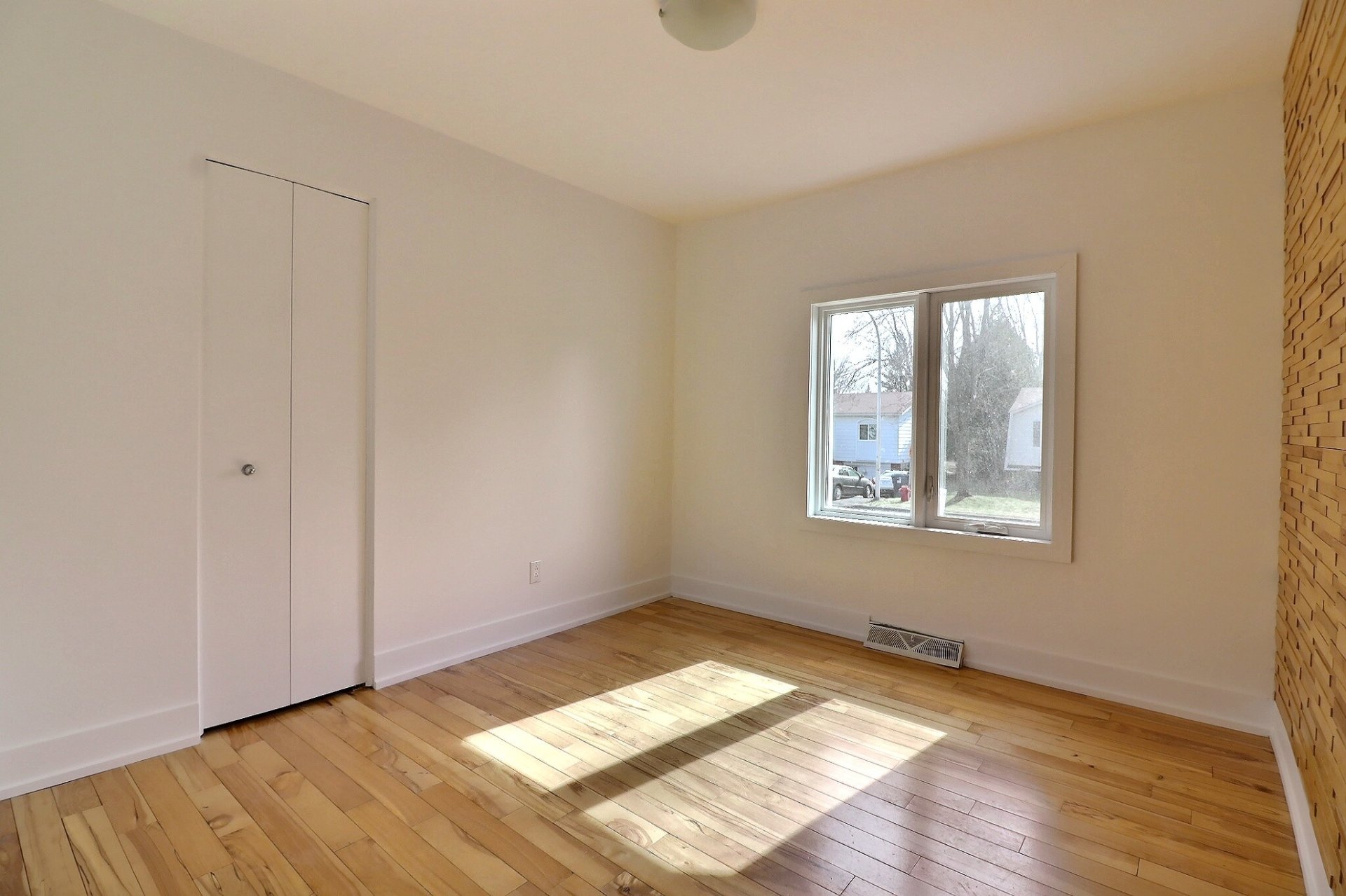 Photo - Bedroom
