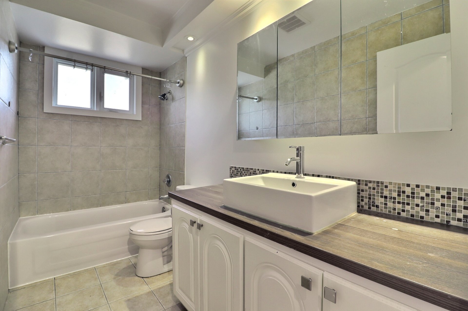 Photo - Bathroom