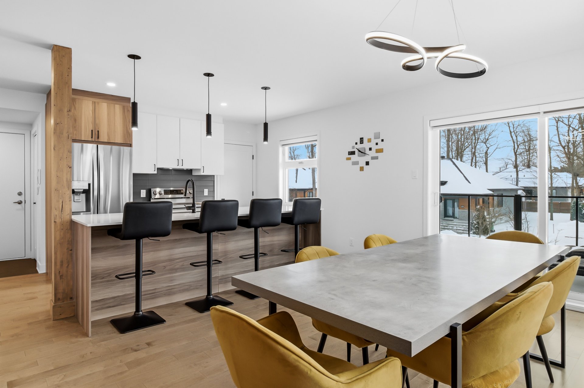 Photo - Salle à manger