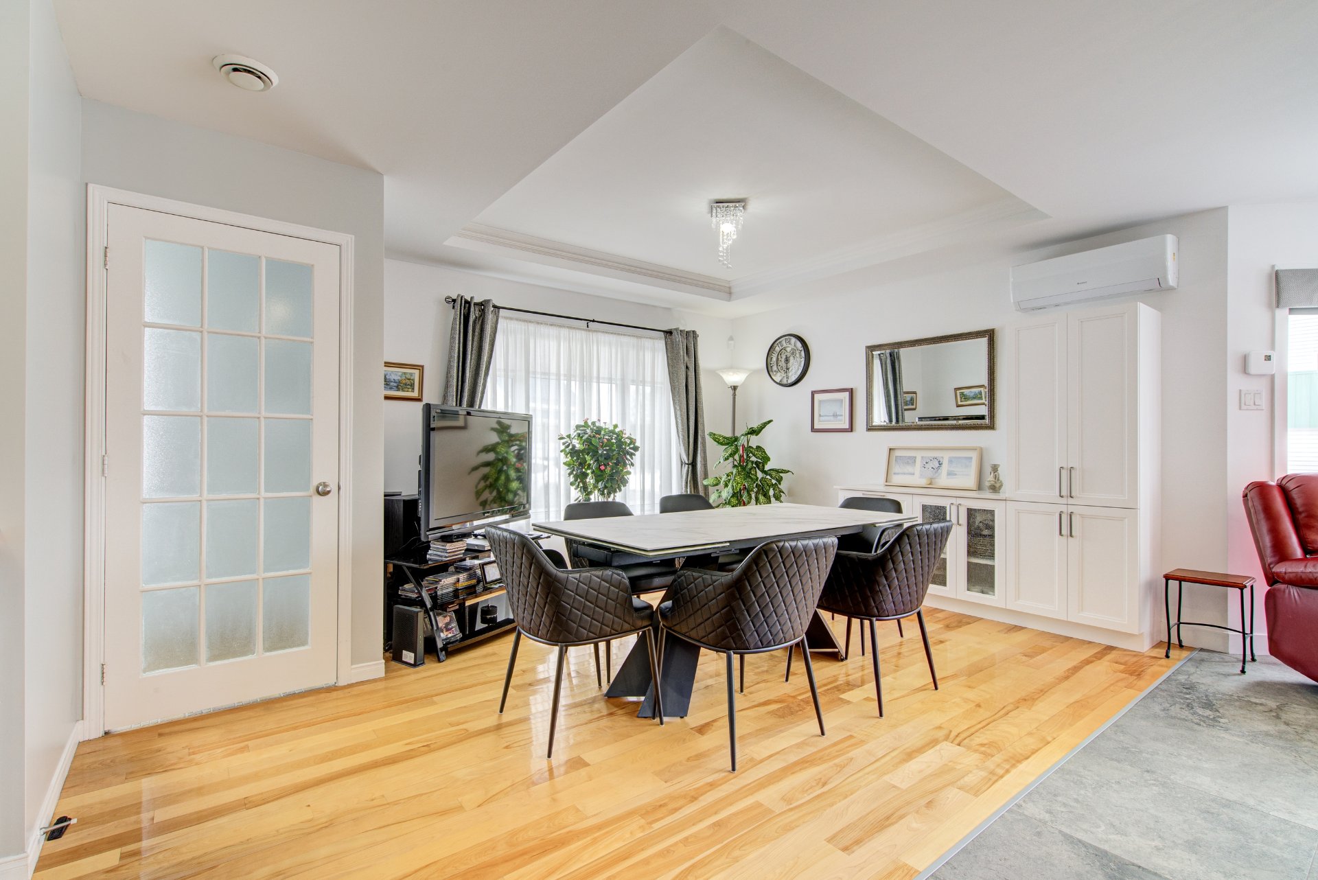 Photo - Salle à manger