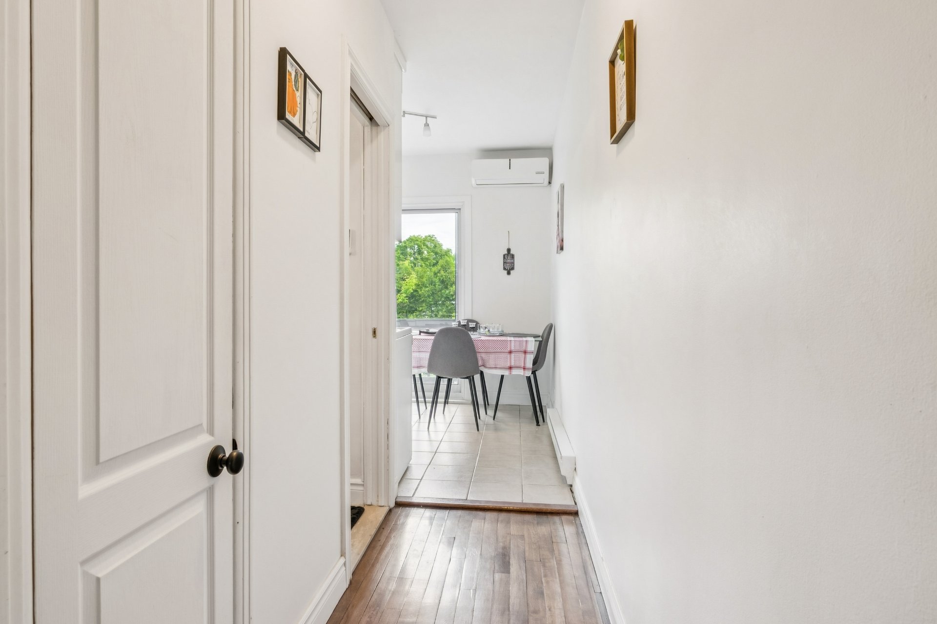 Photo - Dining room