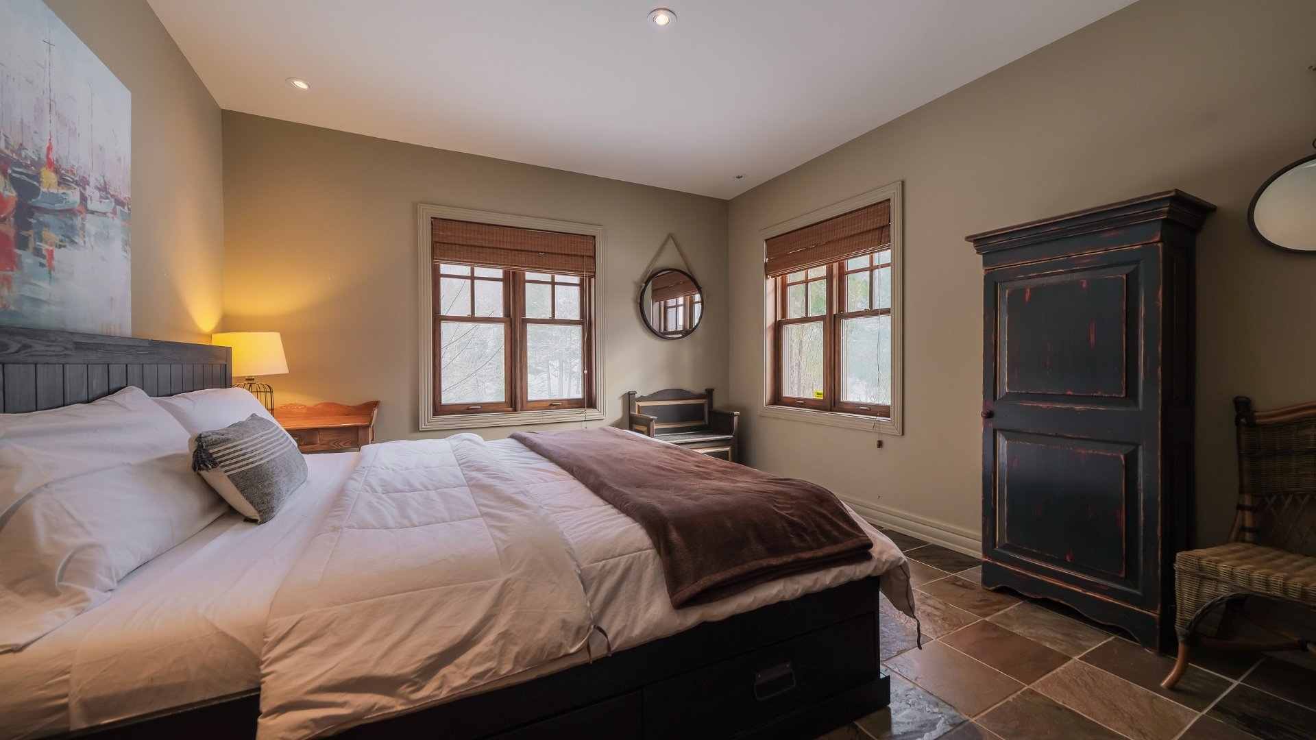 Two or more storey for sale, La Minerve