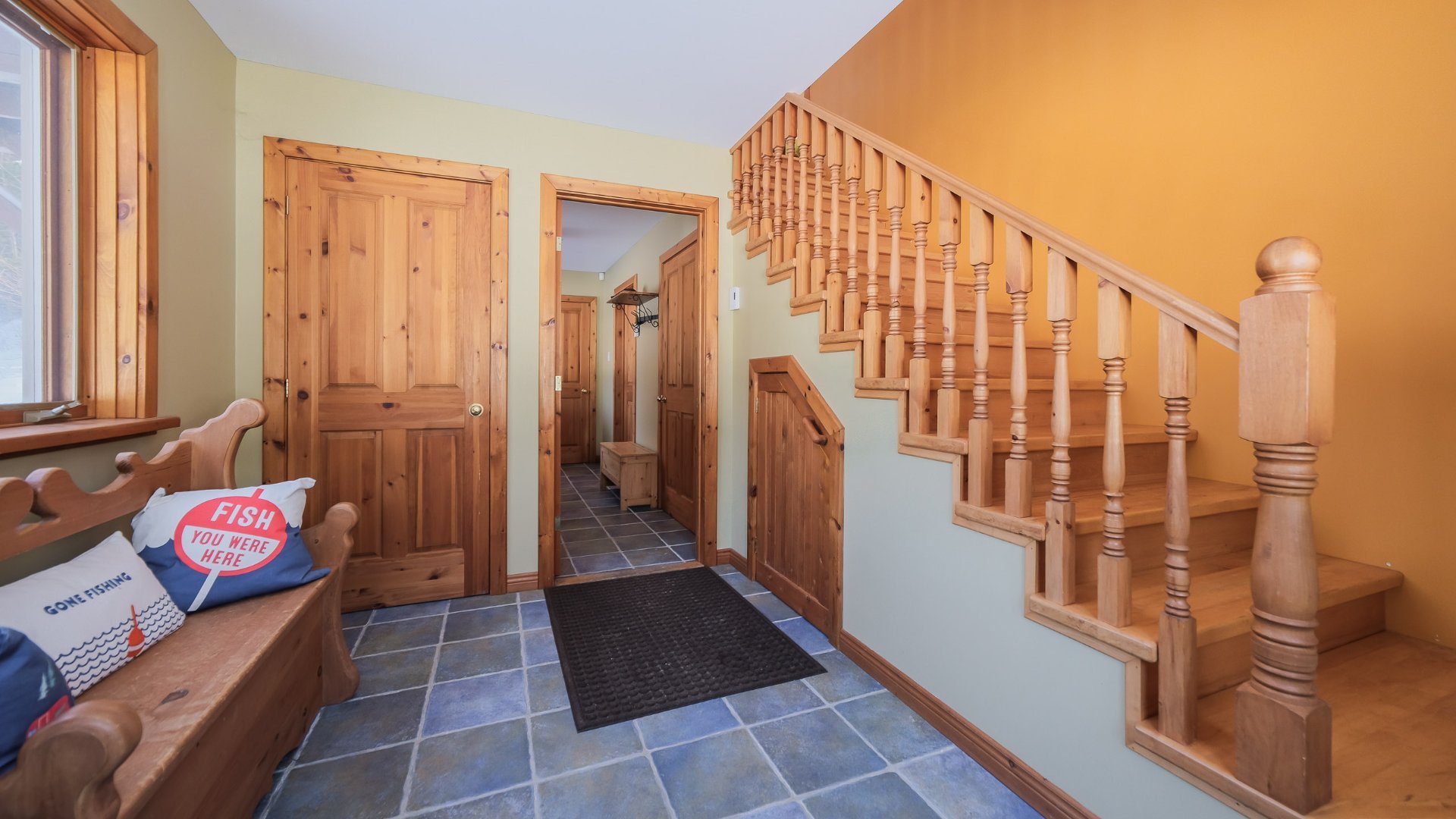 Two or more storey for sale, La Minerve
