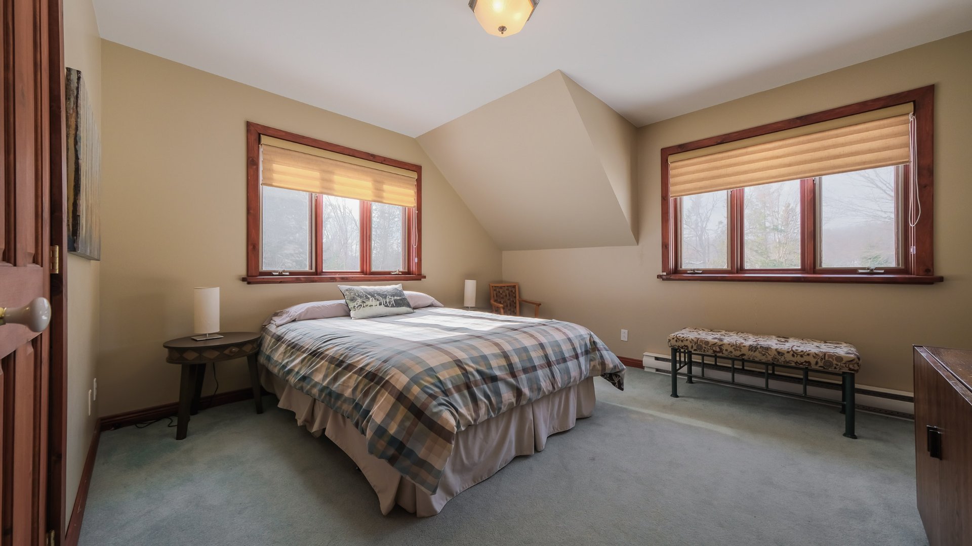 Two or more storey for sale, La Minerve
