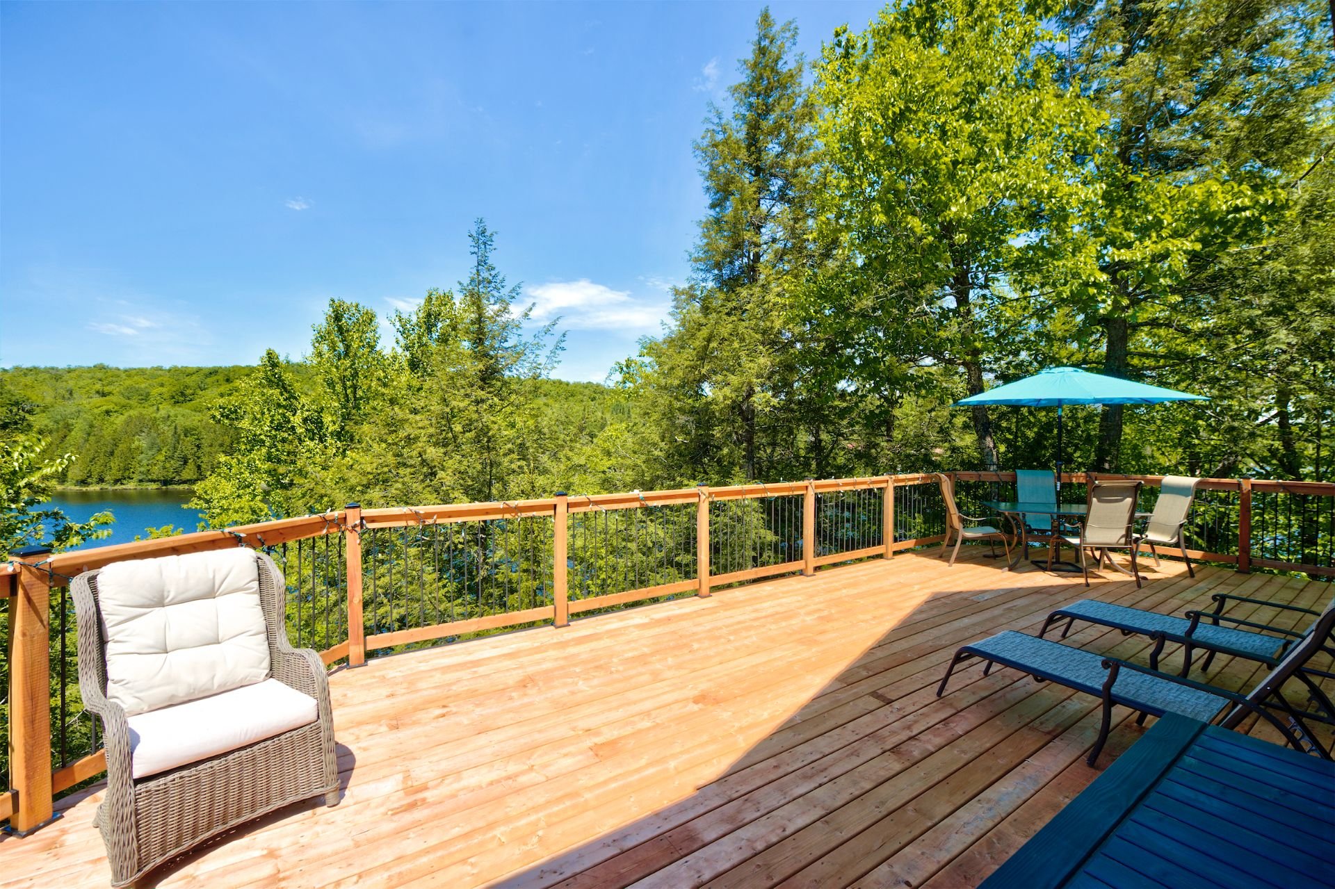 Two or more storey for sale, La Minerve