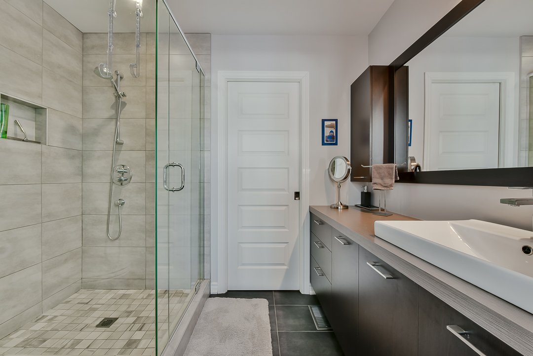 Salle de bains attenante à la CCP