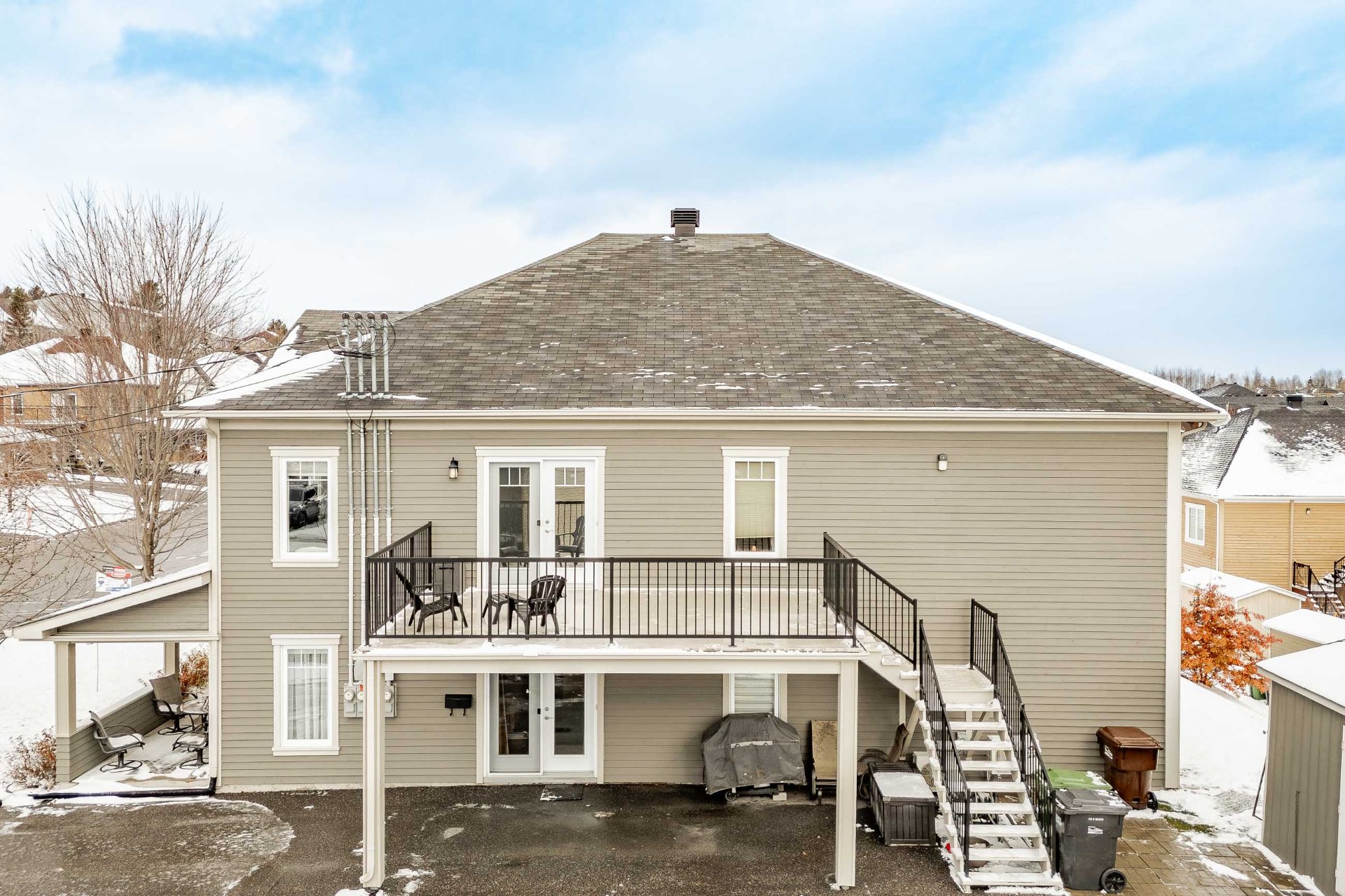 Photo - Entrée extérieure