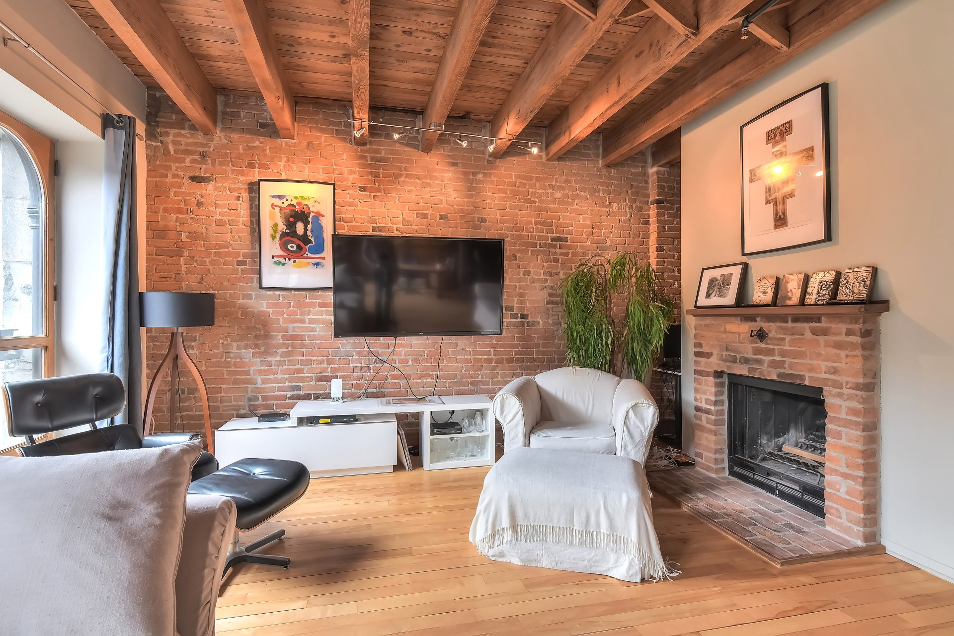 Photo - Living room