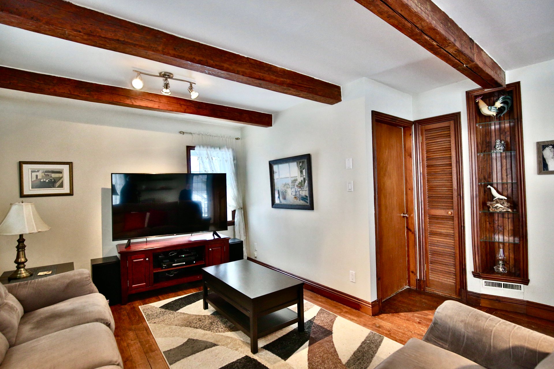 Photo - Salon