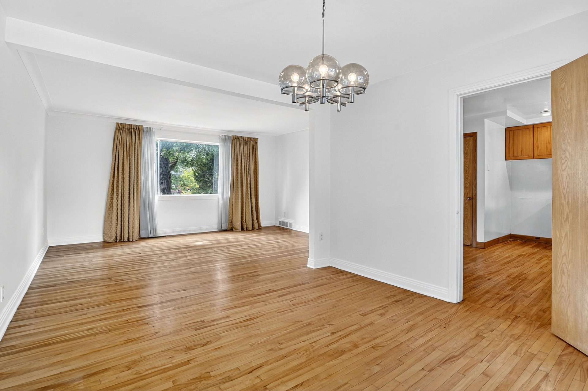 Photo - Salle à manger