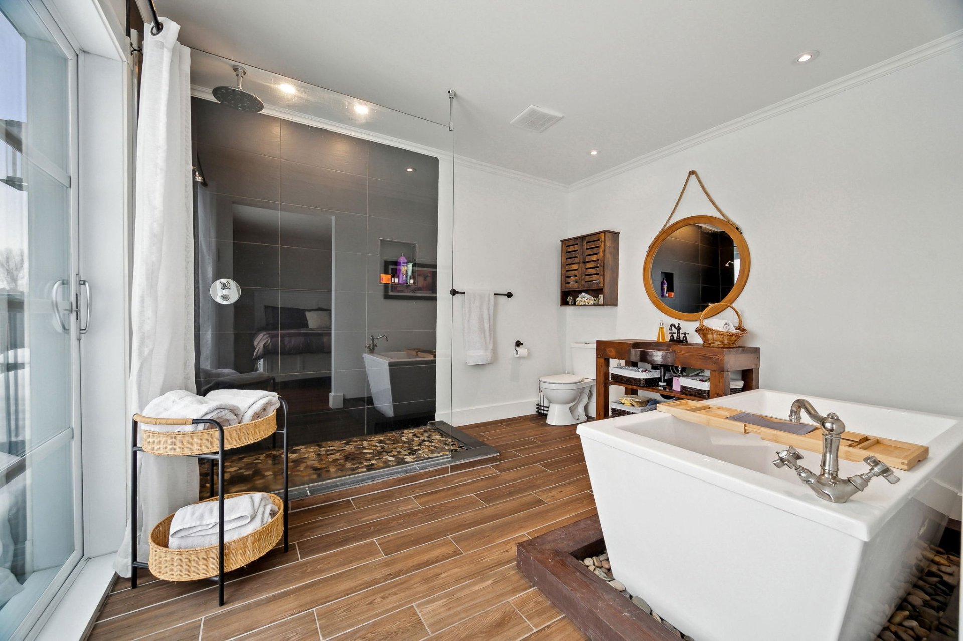 Salle de bains attenante à la CCP