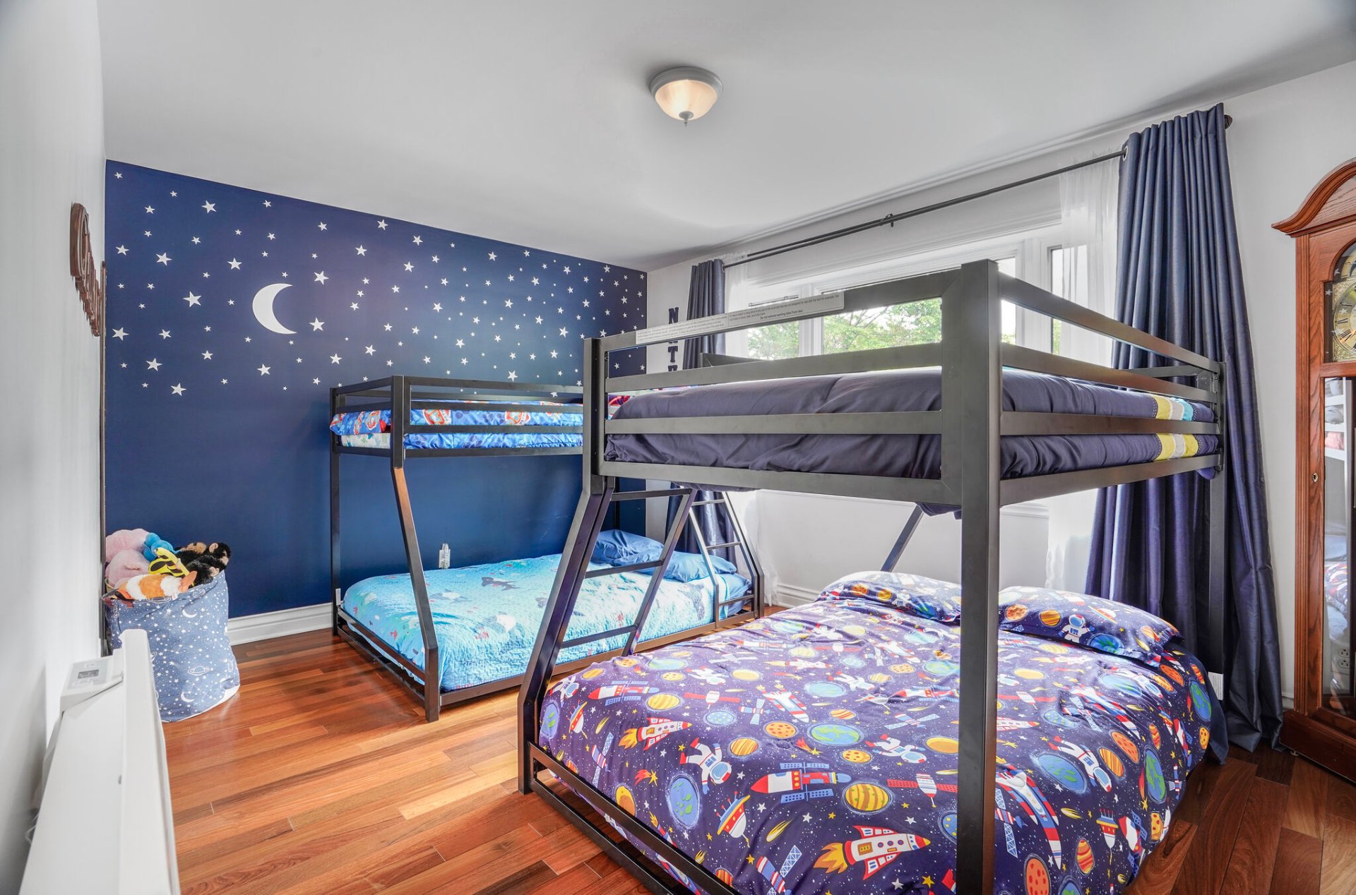 Photo - Chambre à coucher