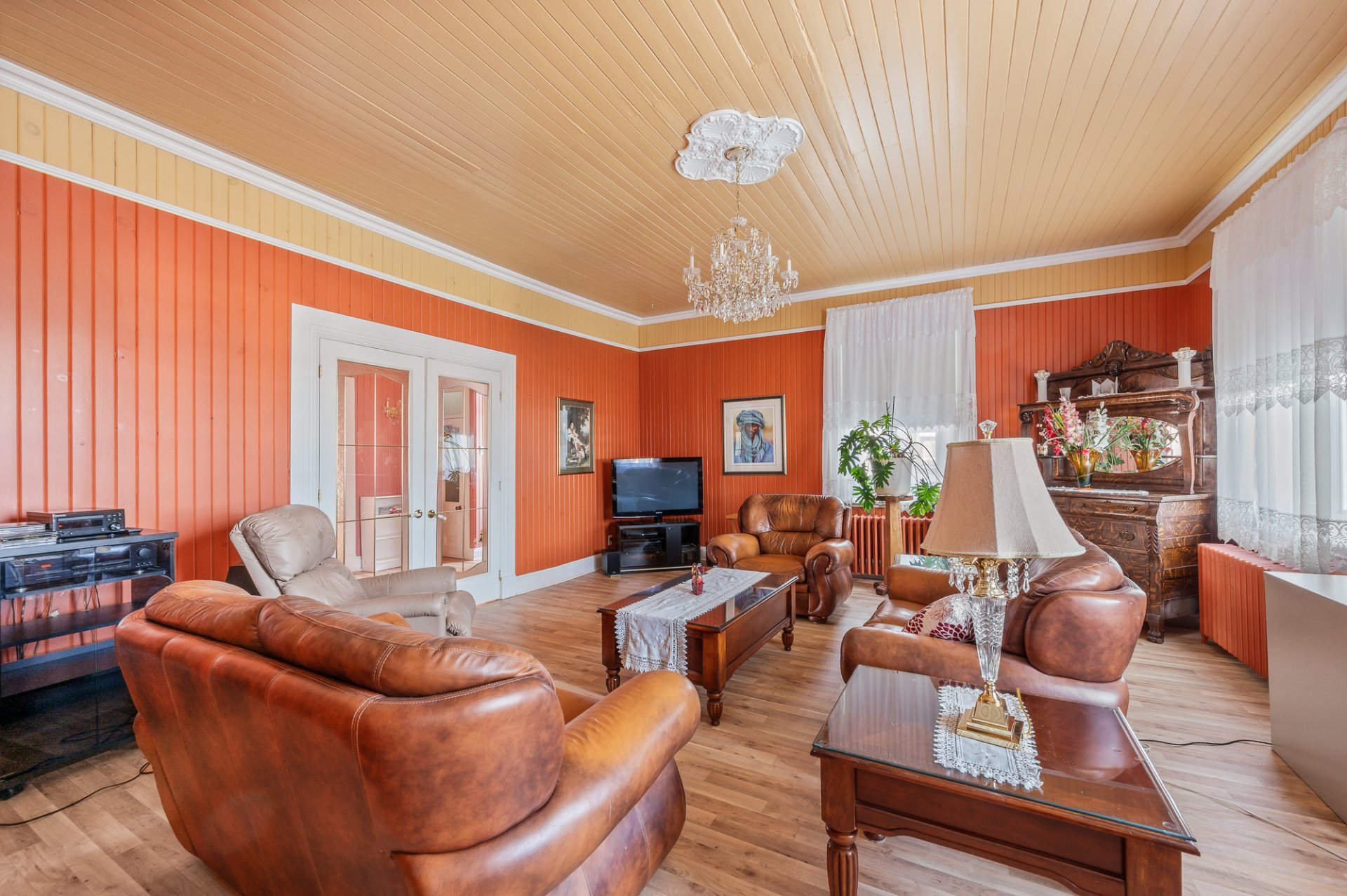 Salon