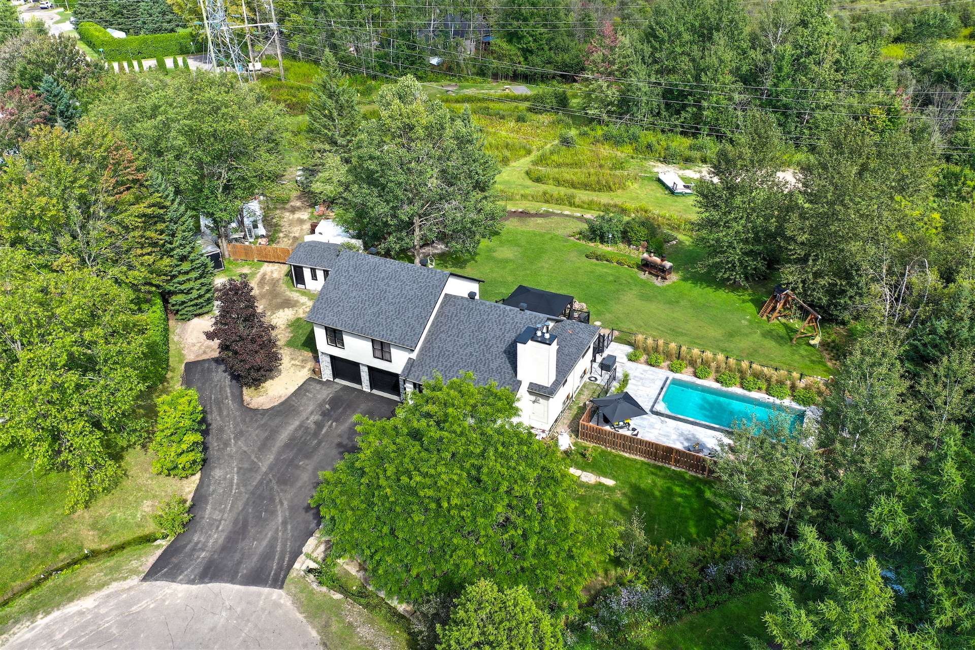 Maison à un étage et demi à vendre, Prévost