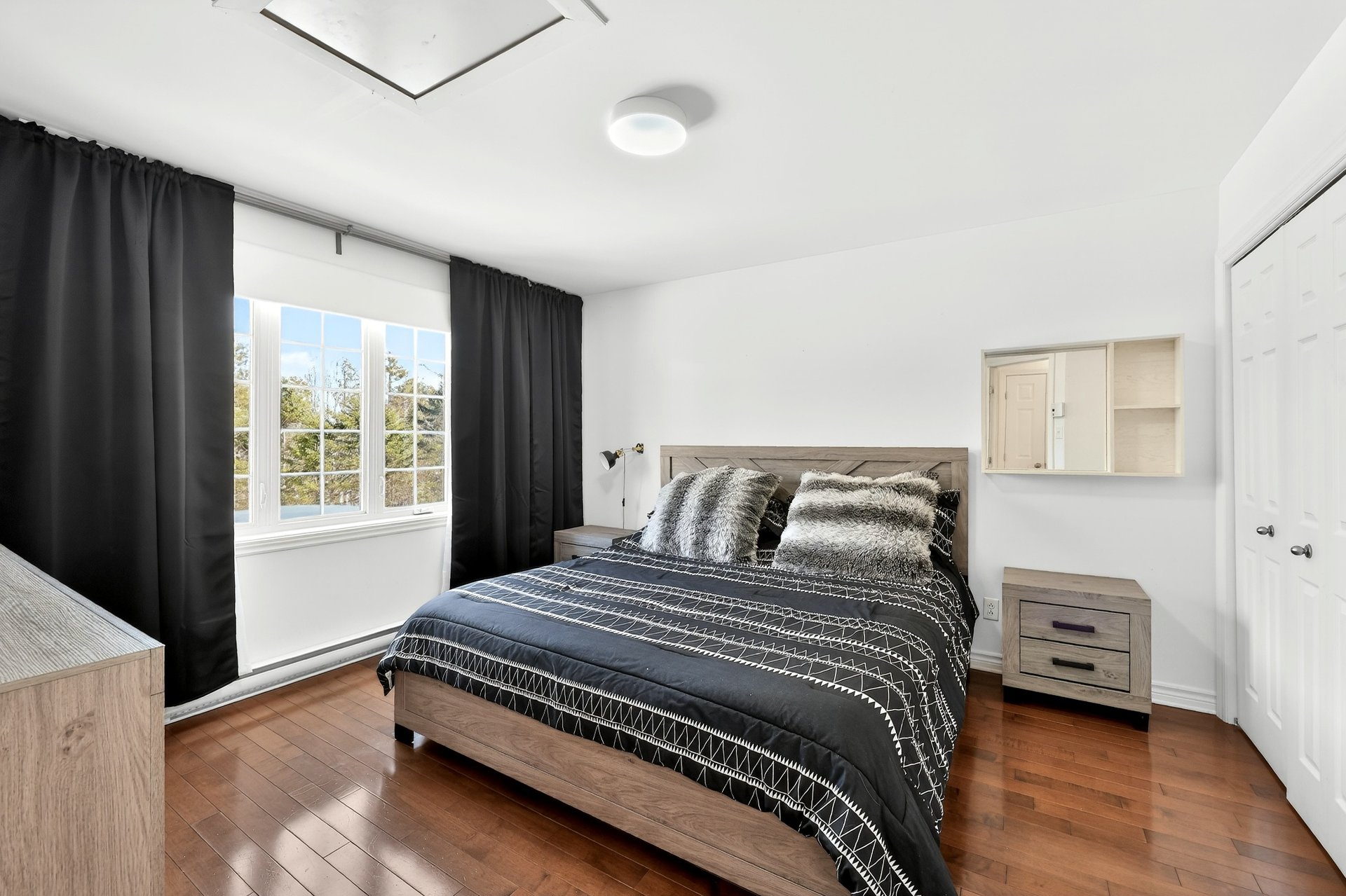 Photo - Primary bedroom