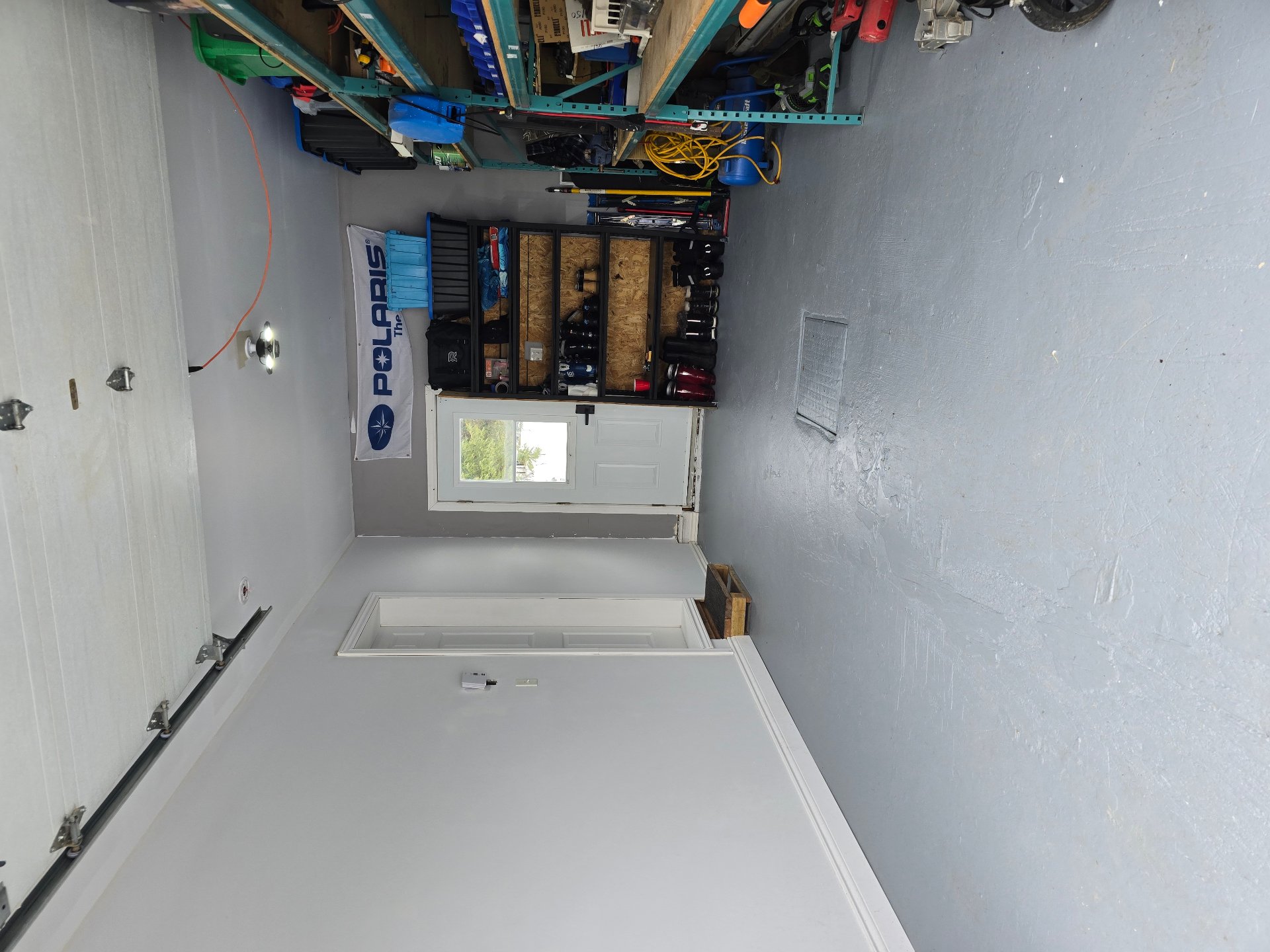 Photo - Garage