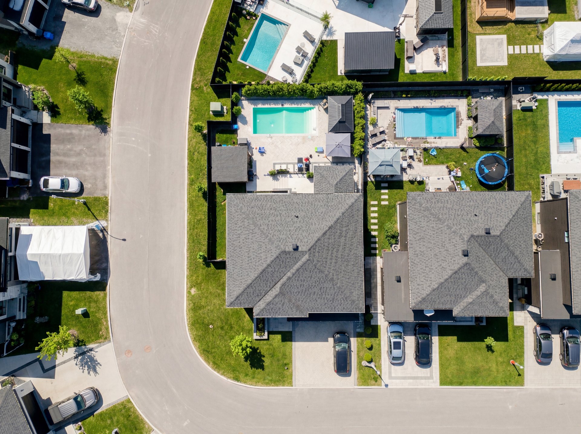 Photo - Overall View