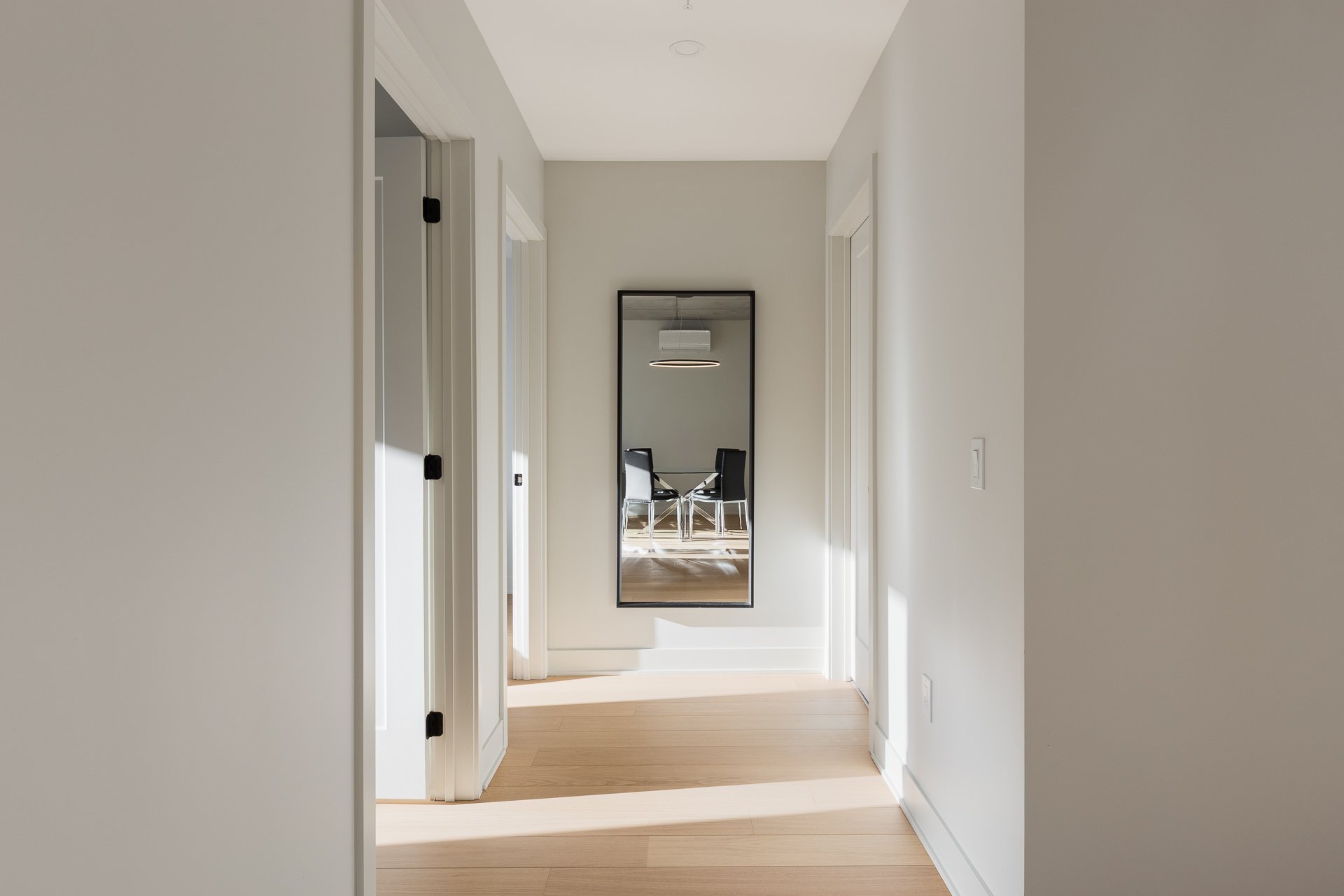 Photo - PASAGEWAY