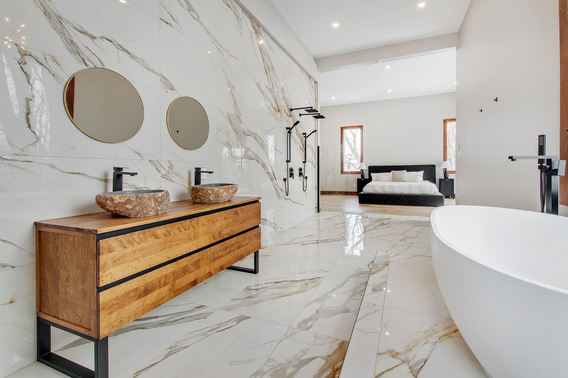 Ensuite bathroom