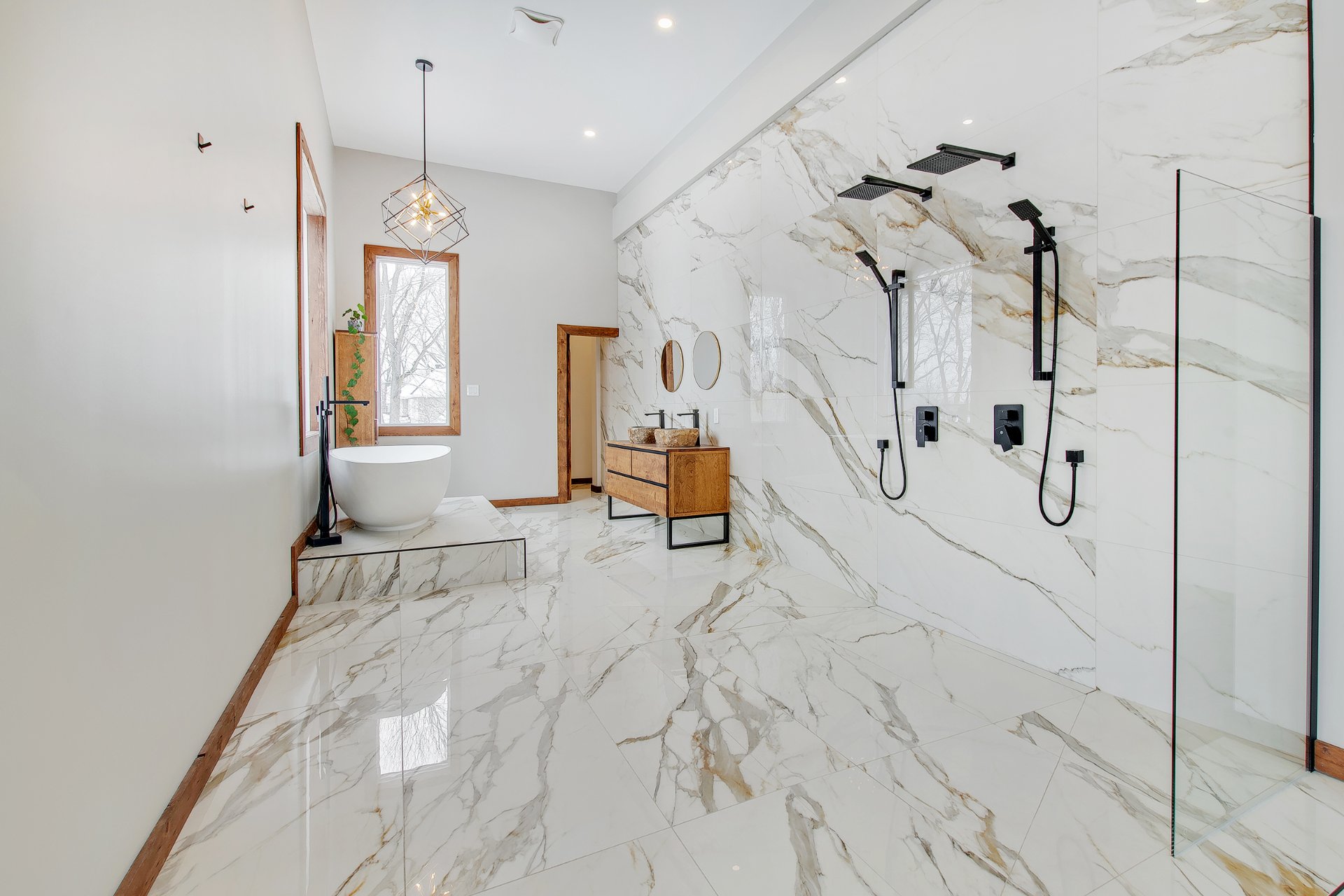 Ensuite bathroom