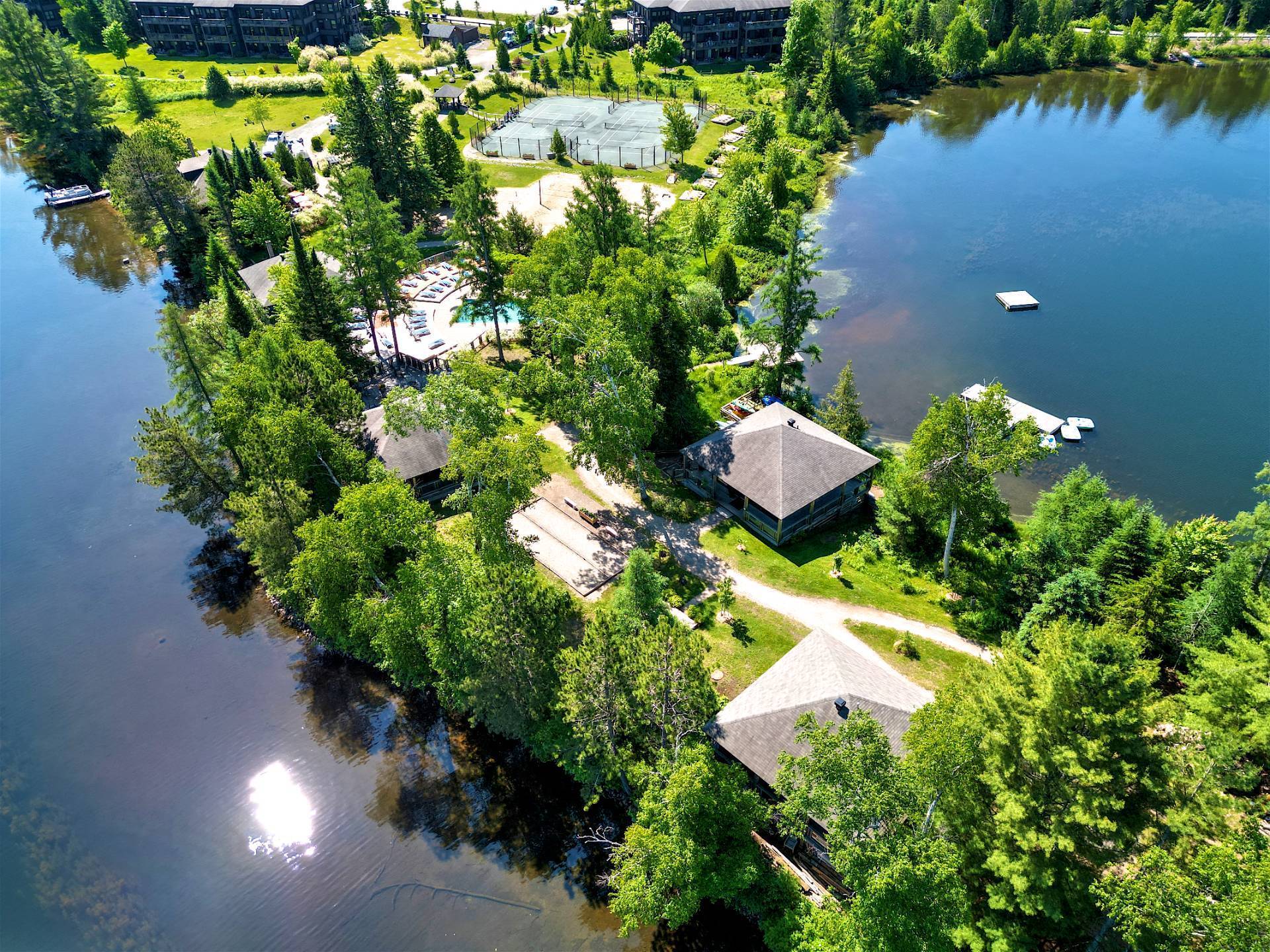 Two or more storey for sale, Lac-Supérieur