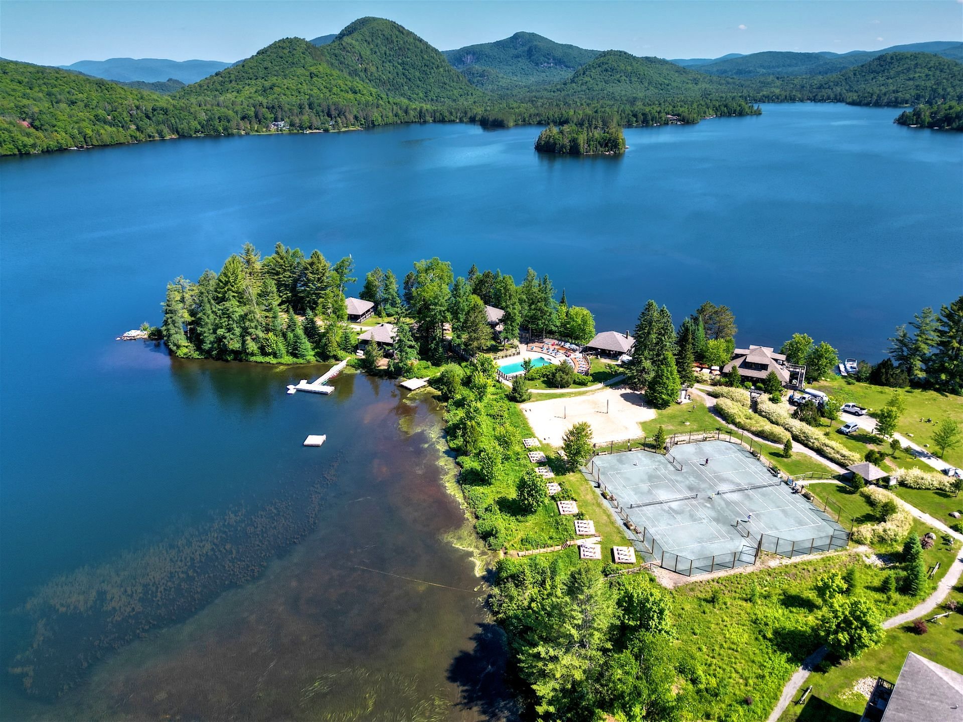 Two or more storey for sale, Lac-Supérieur