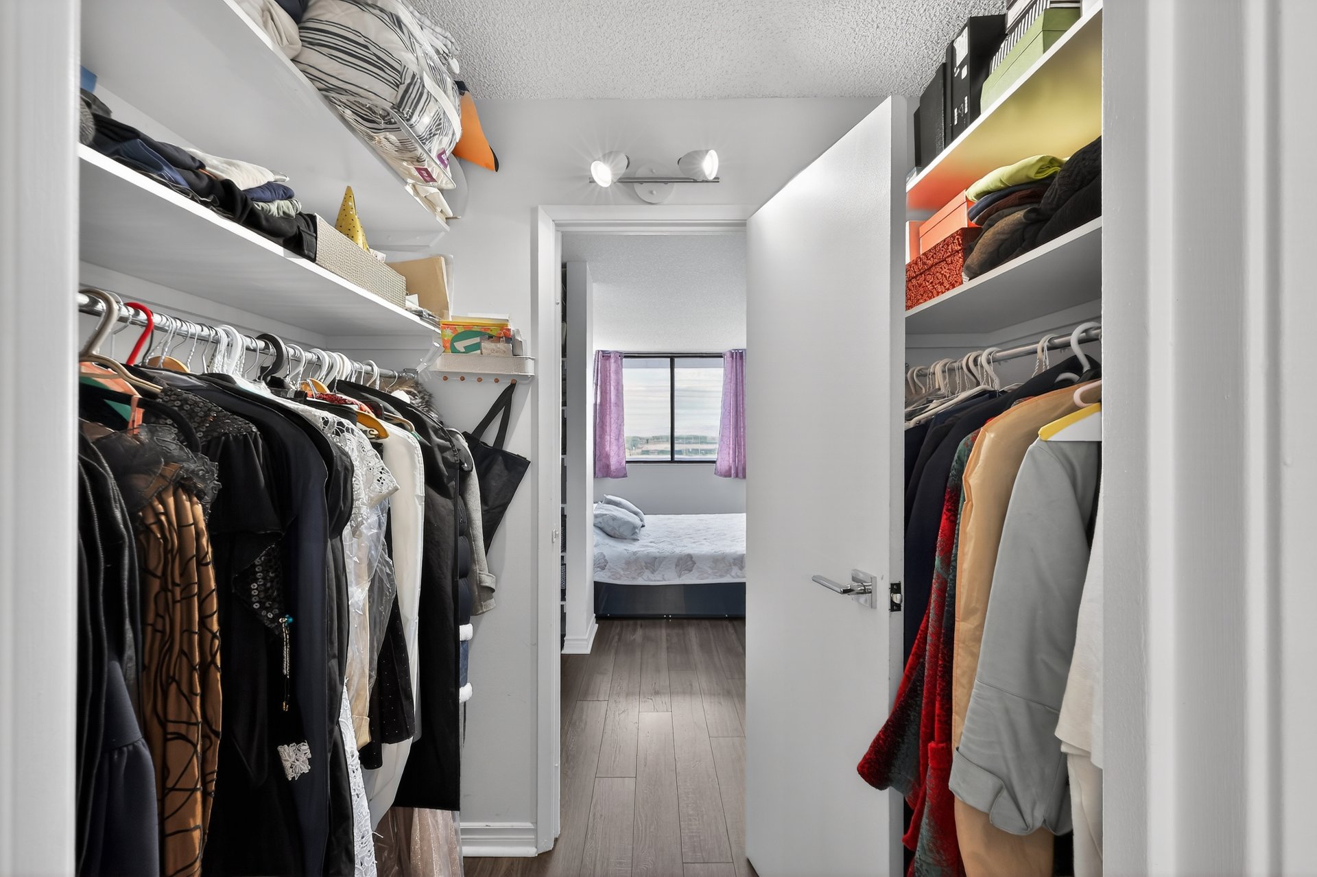 Photo - Walk-in closet