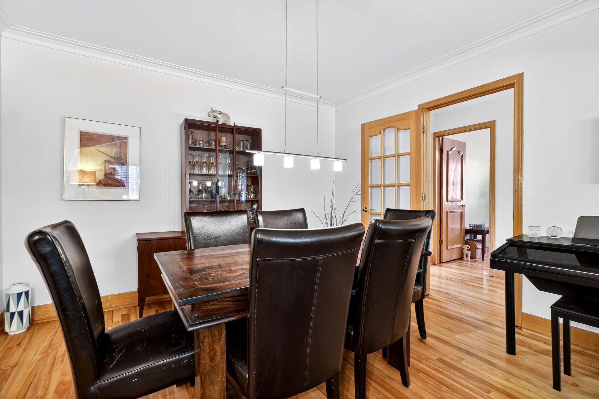 Photo - Salle à manger