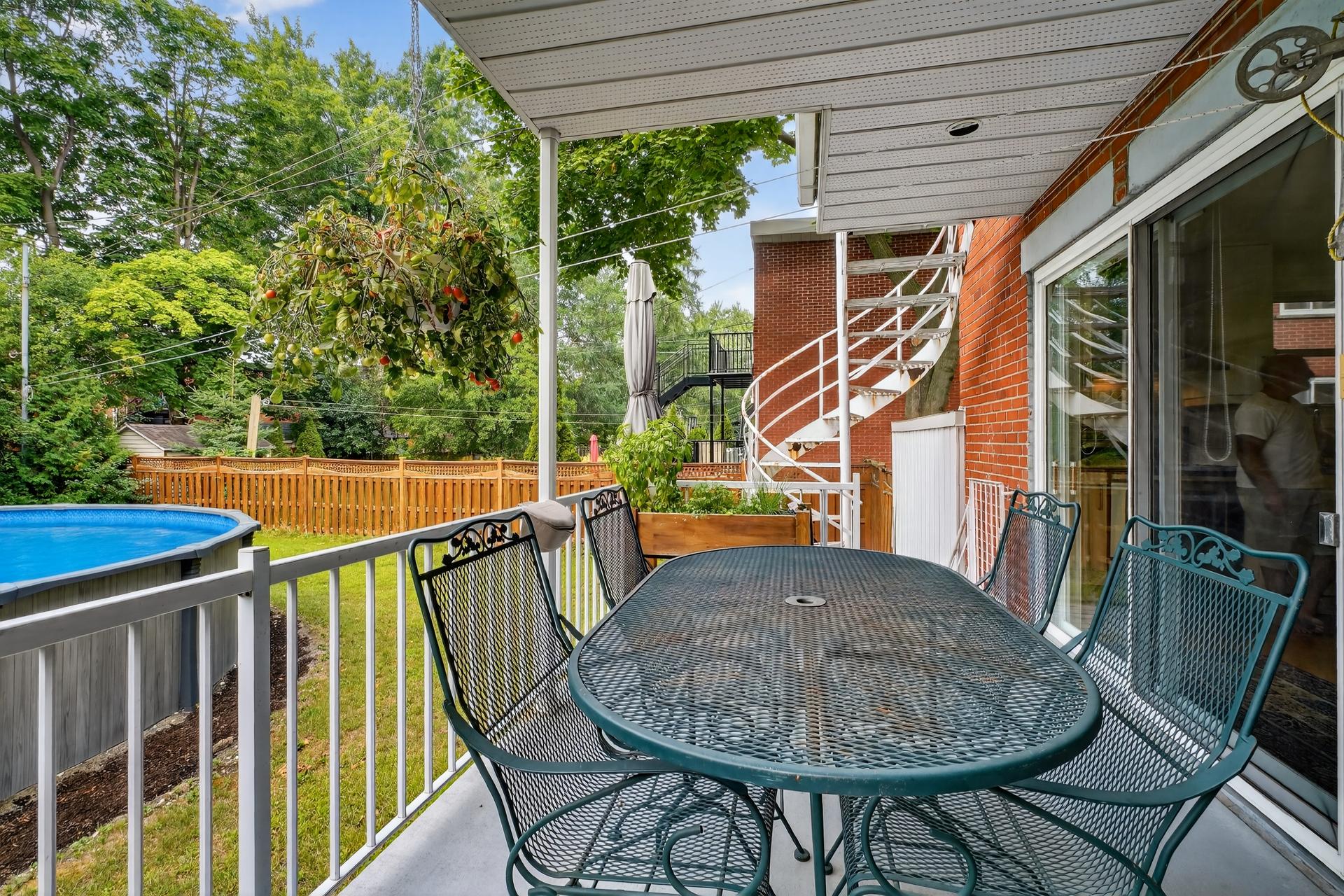 Photo - Balcon