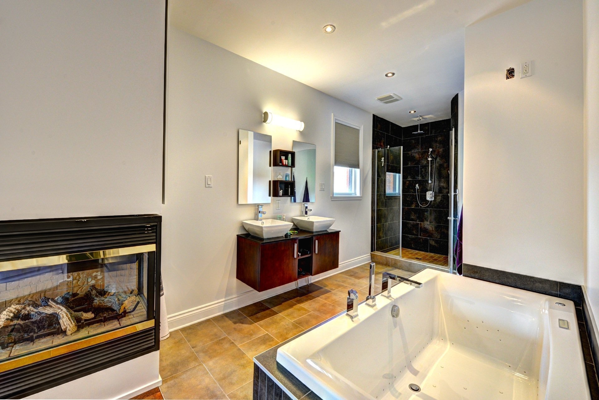 Ensuite bathroom