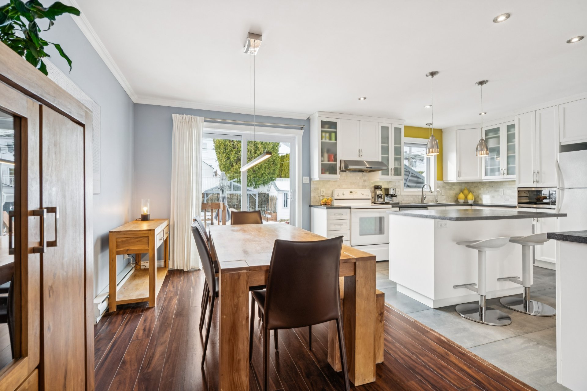 Photo - Salle à manger