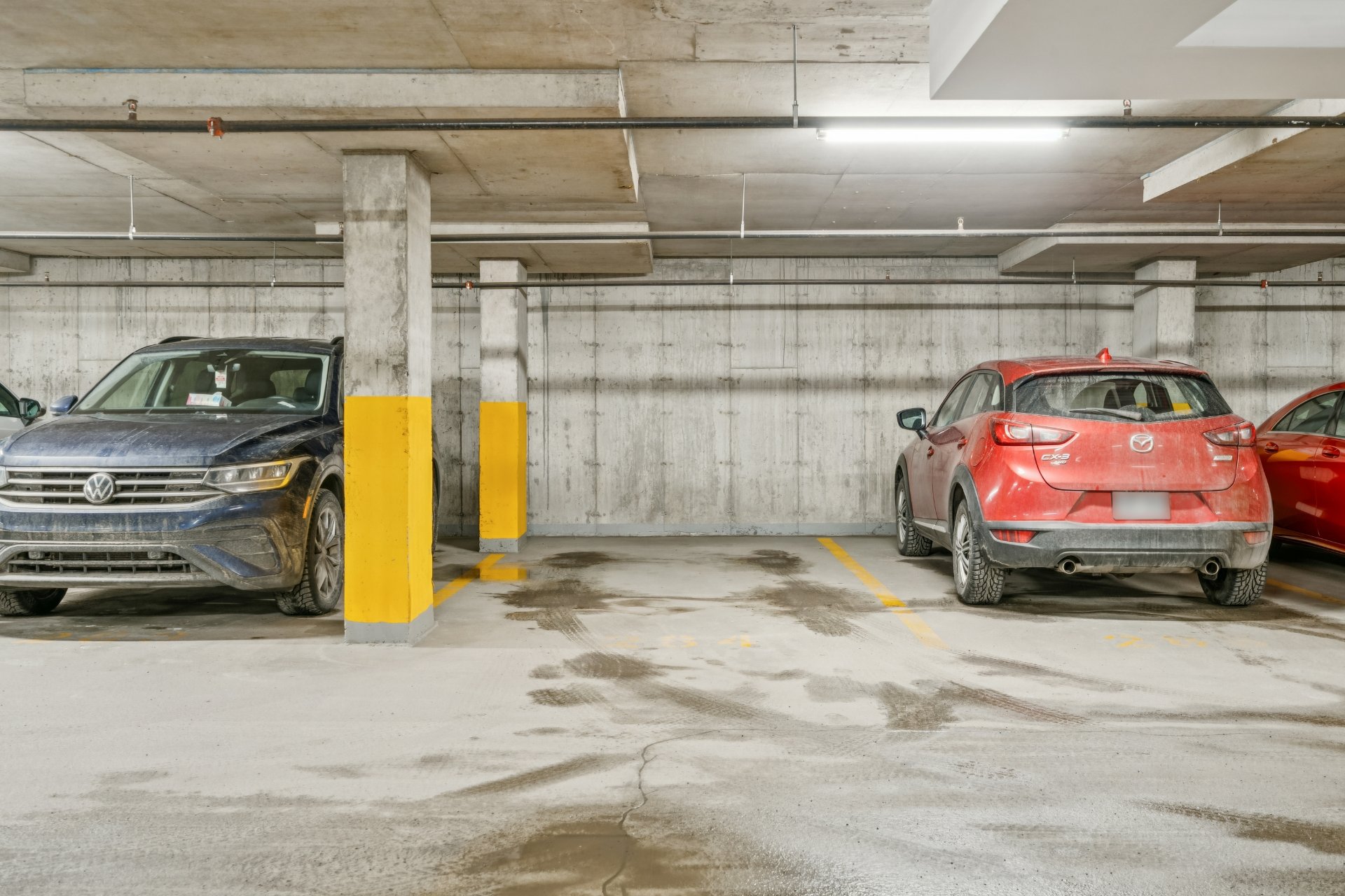 Photo - Stationnement