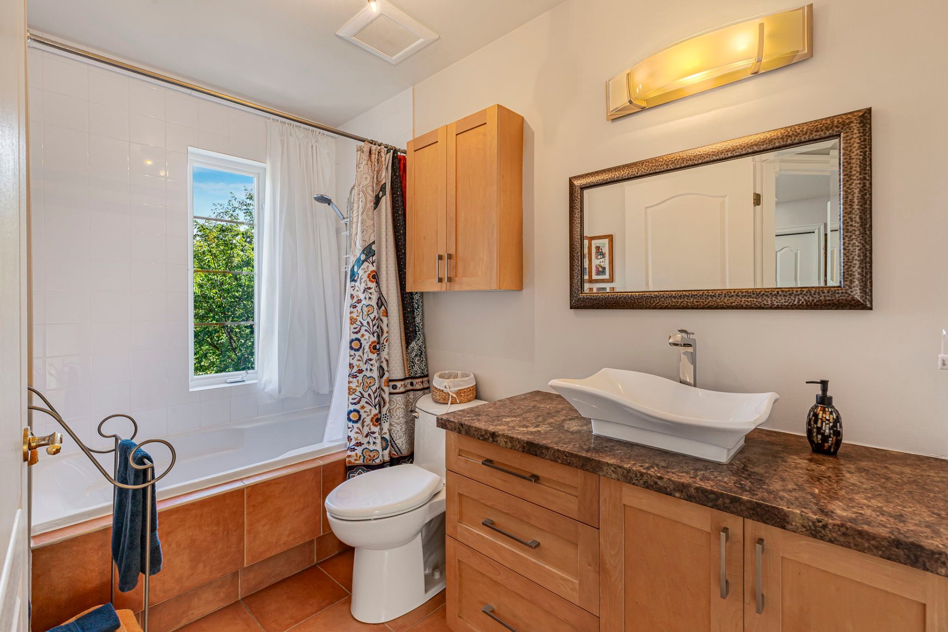 Salle de bains attenante à la CCP