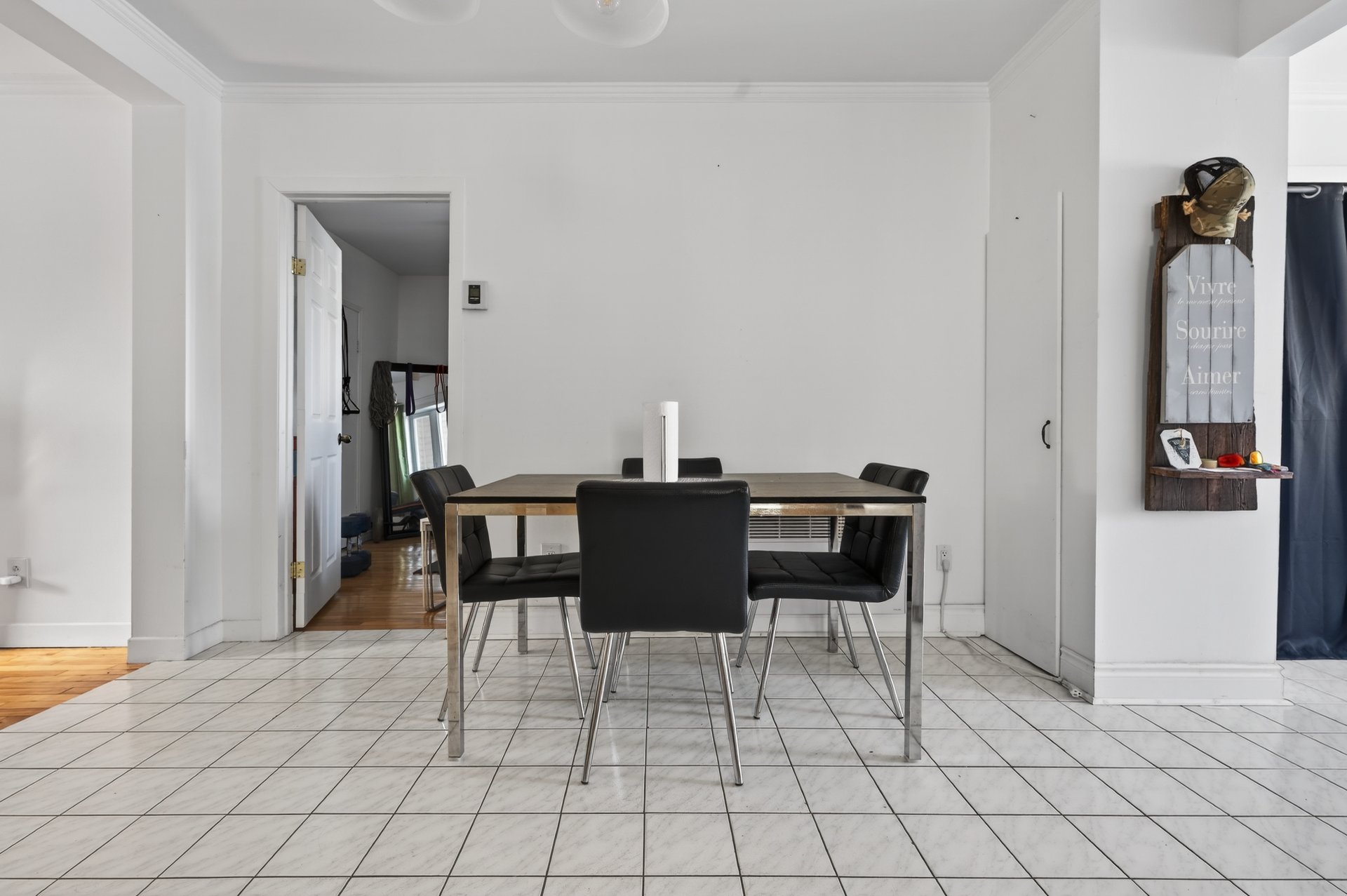 Photo - Salle à manger