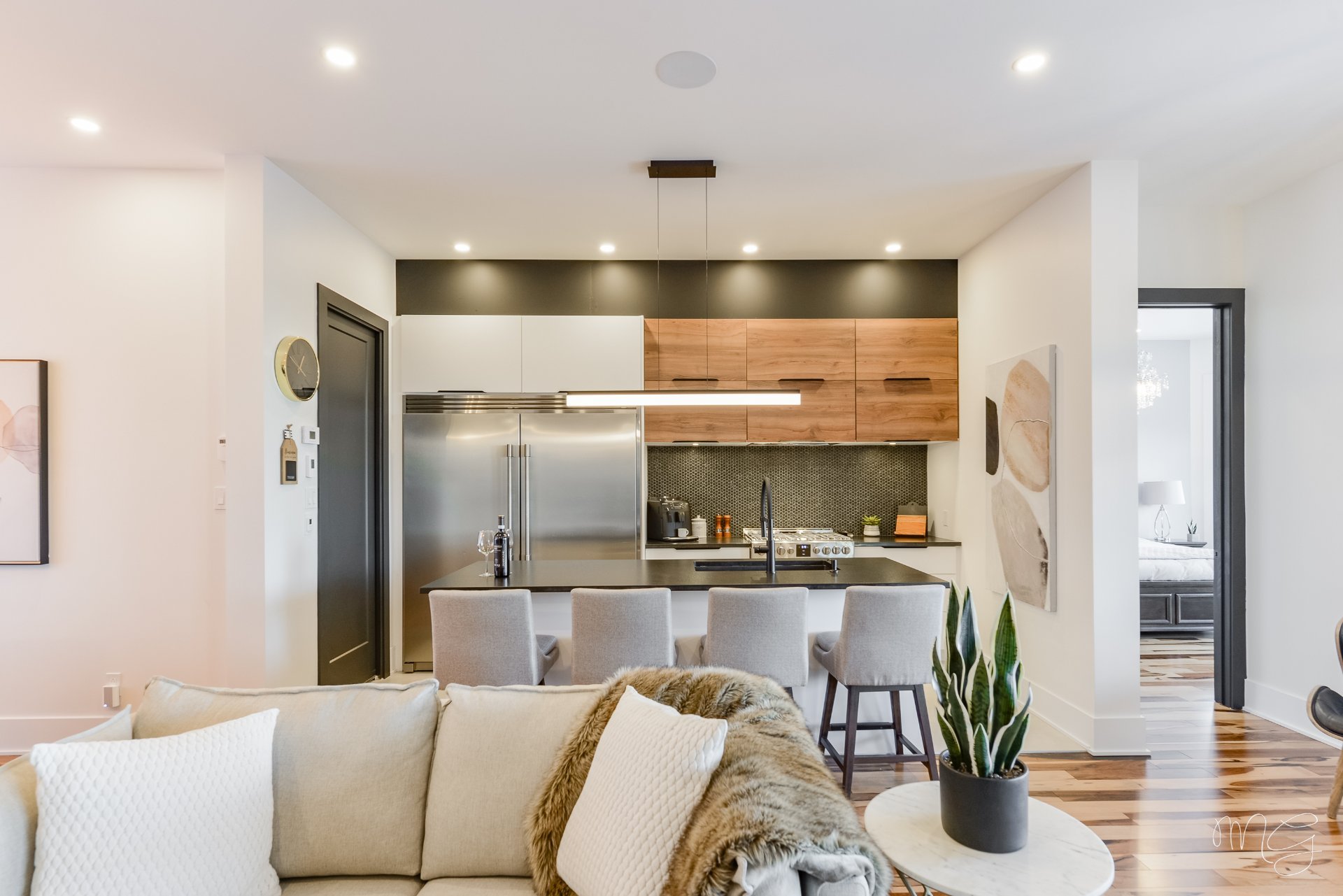 Photo - Overall View